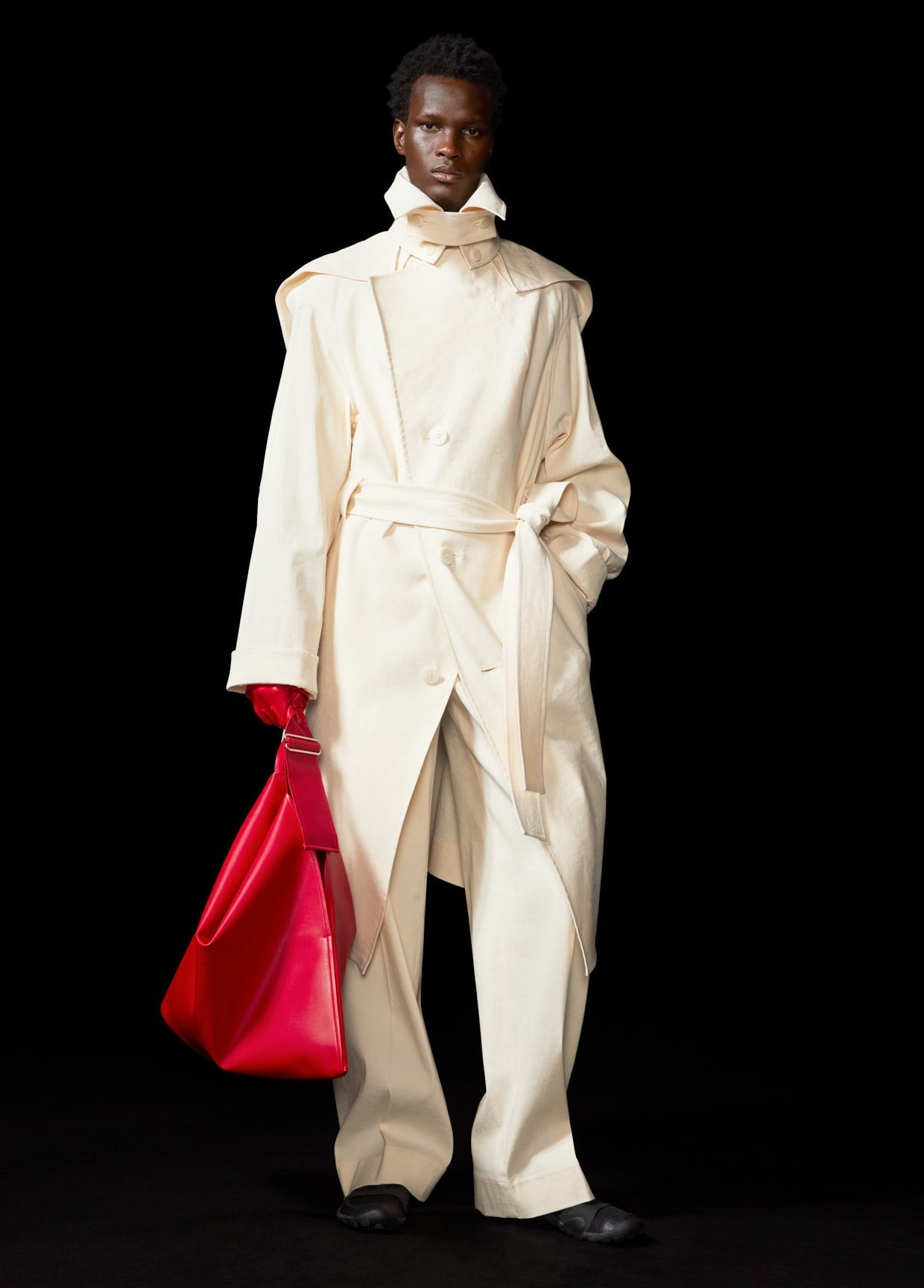 ISSEY MIYAKE LOOK 18