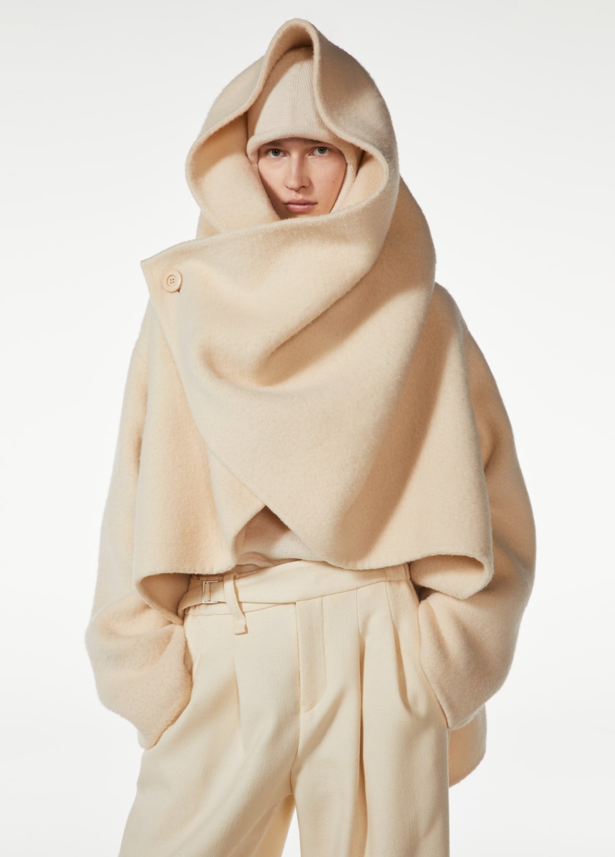 ISSEY MIYAKE LOOK 23