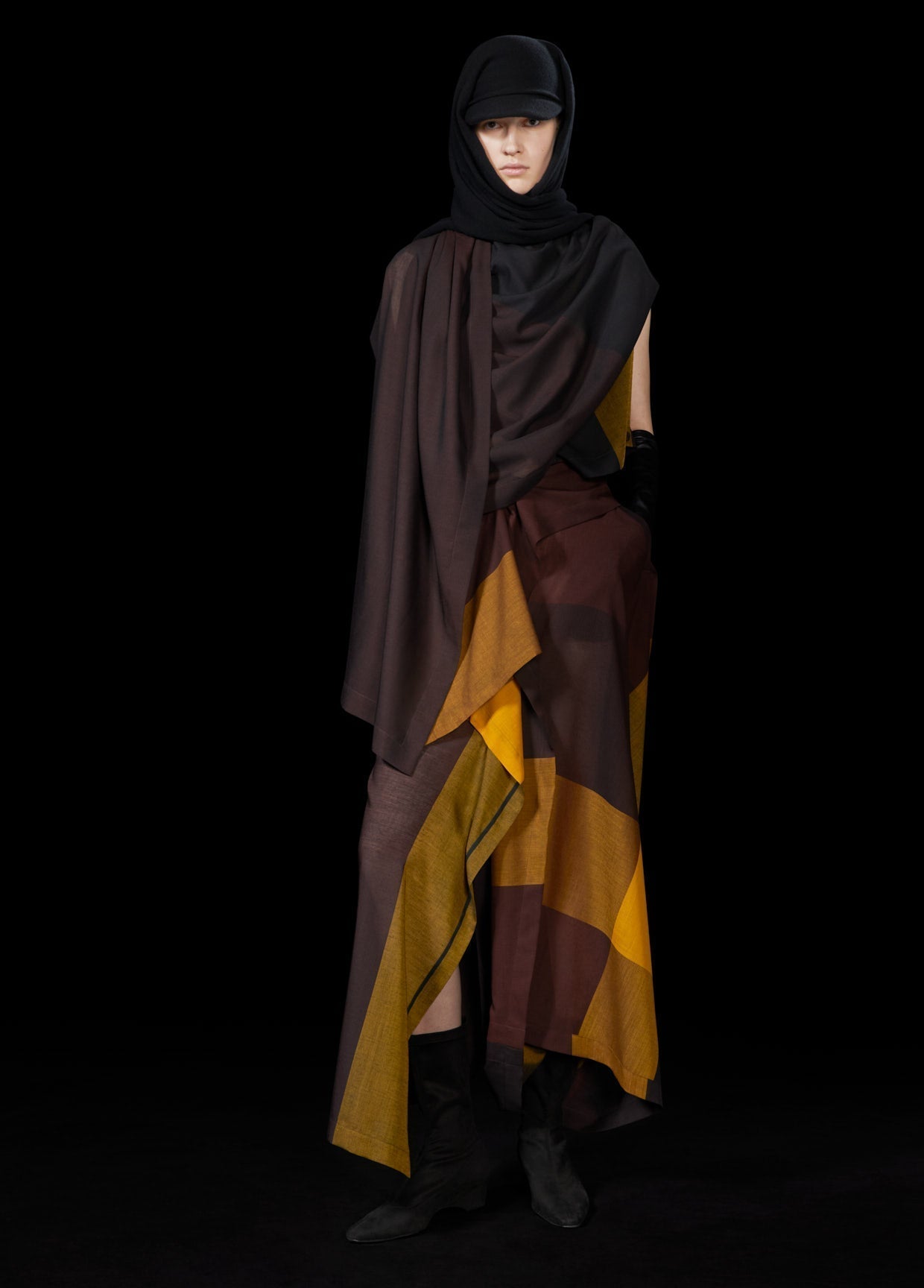 ISSEY MIYAKE LOOK 24