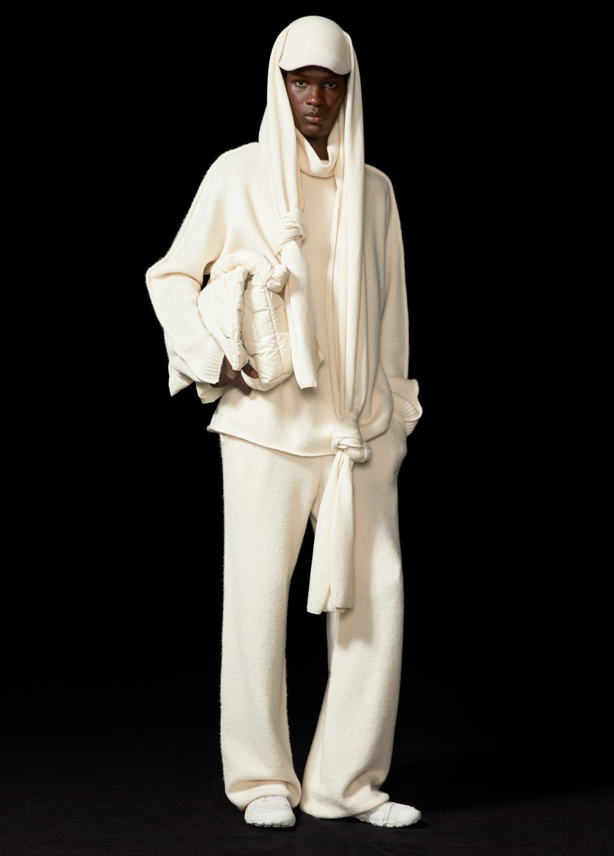 ISSEY MIYAKE LOOK 36