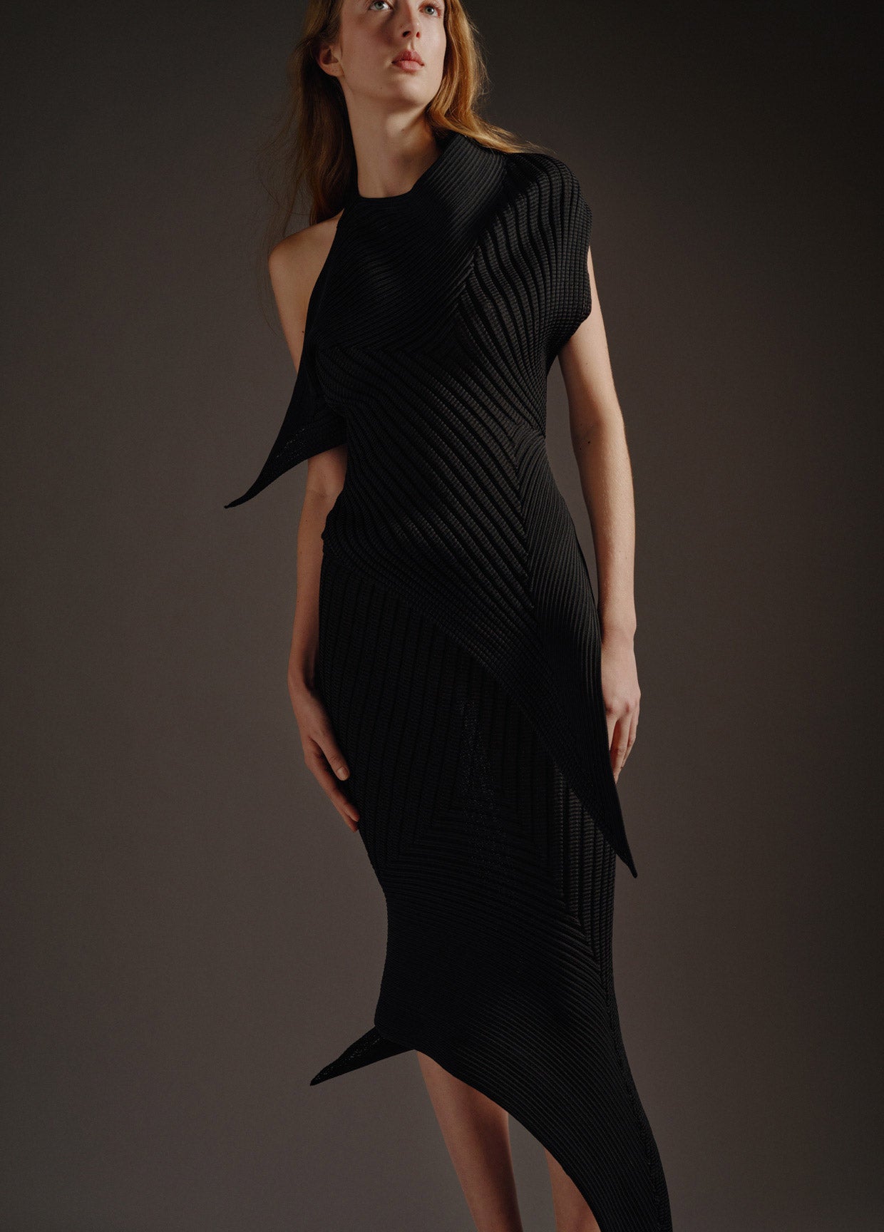 ISSEY MIYAKE LOOK 40