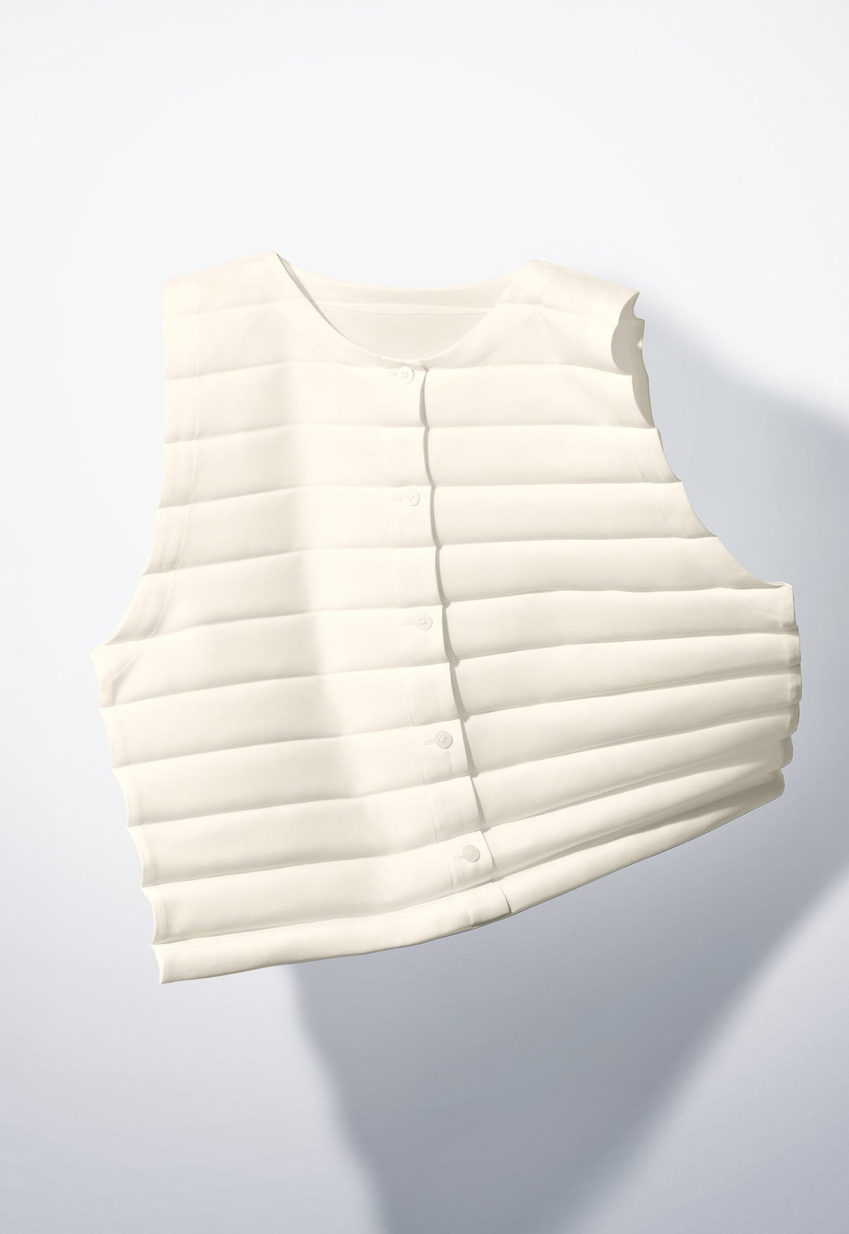 me ISSEY MIYAKE CATALOG SS26 10