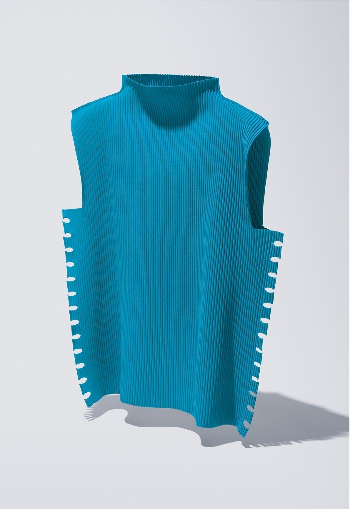 me ISSEY MIYAKE CATALOG AW24 20