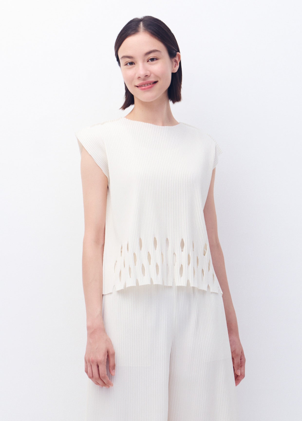 me ISSEY MIYAKE LOOK 38