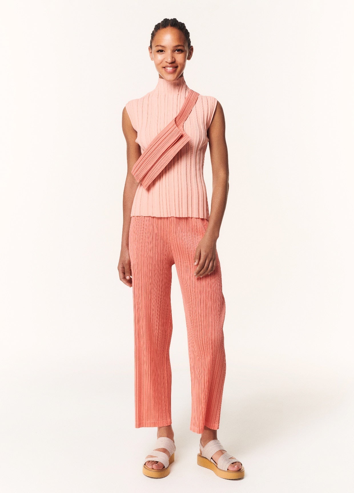 PLEATS PLEASE ISSEY MIYAKE LOOK 44