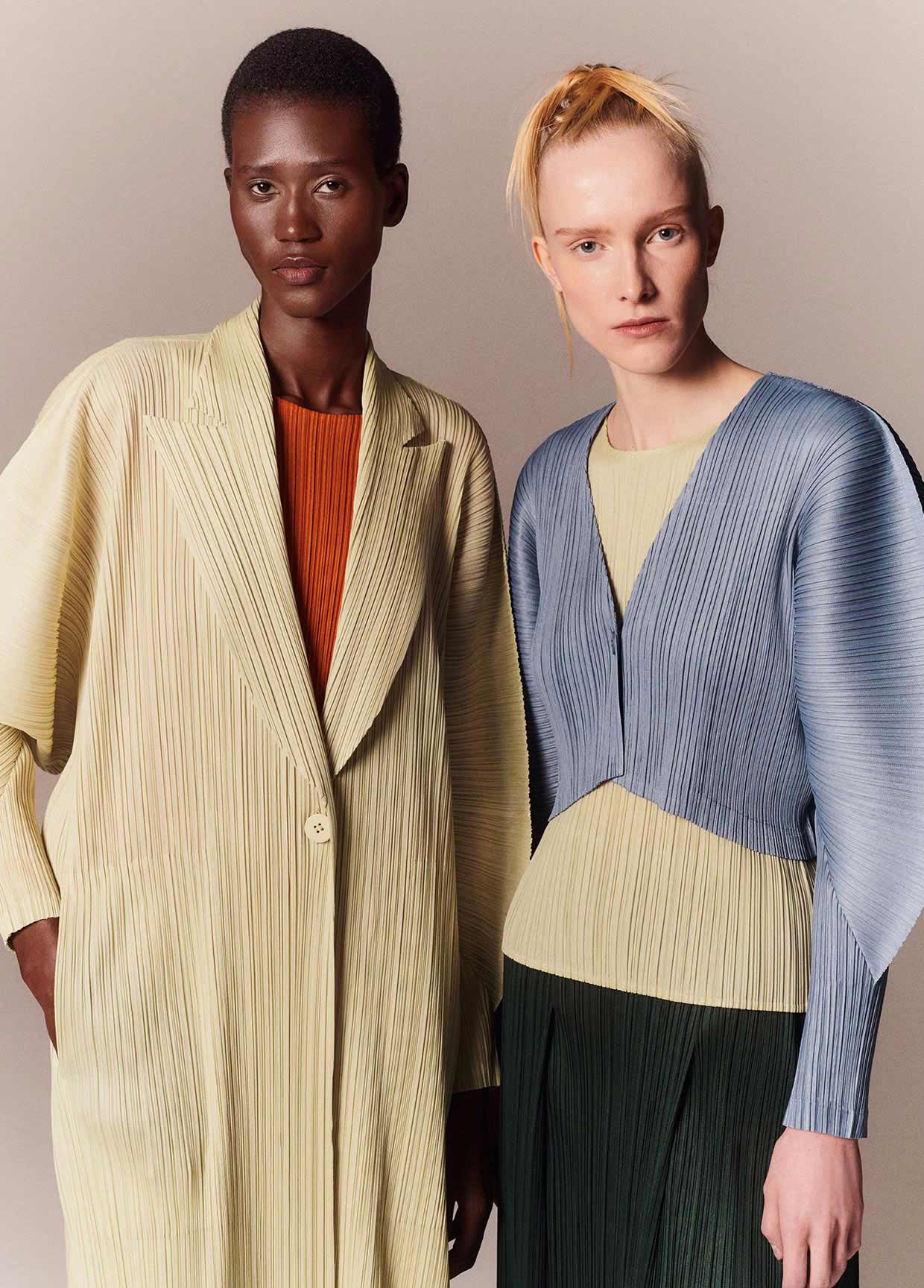 PLEATS PLEASE ISSEY MIYAKE LOOK 48