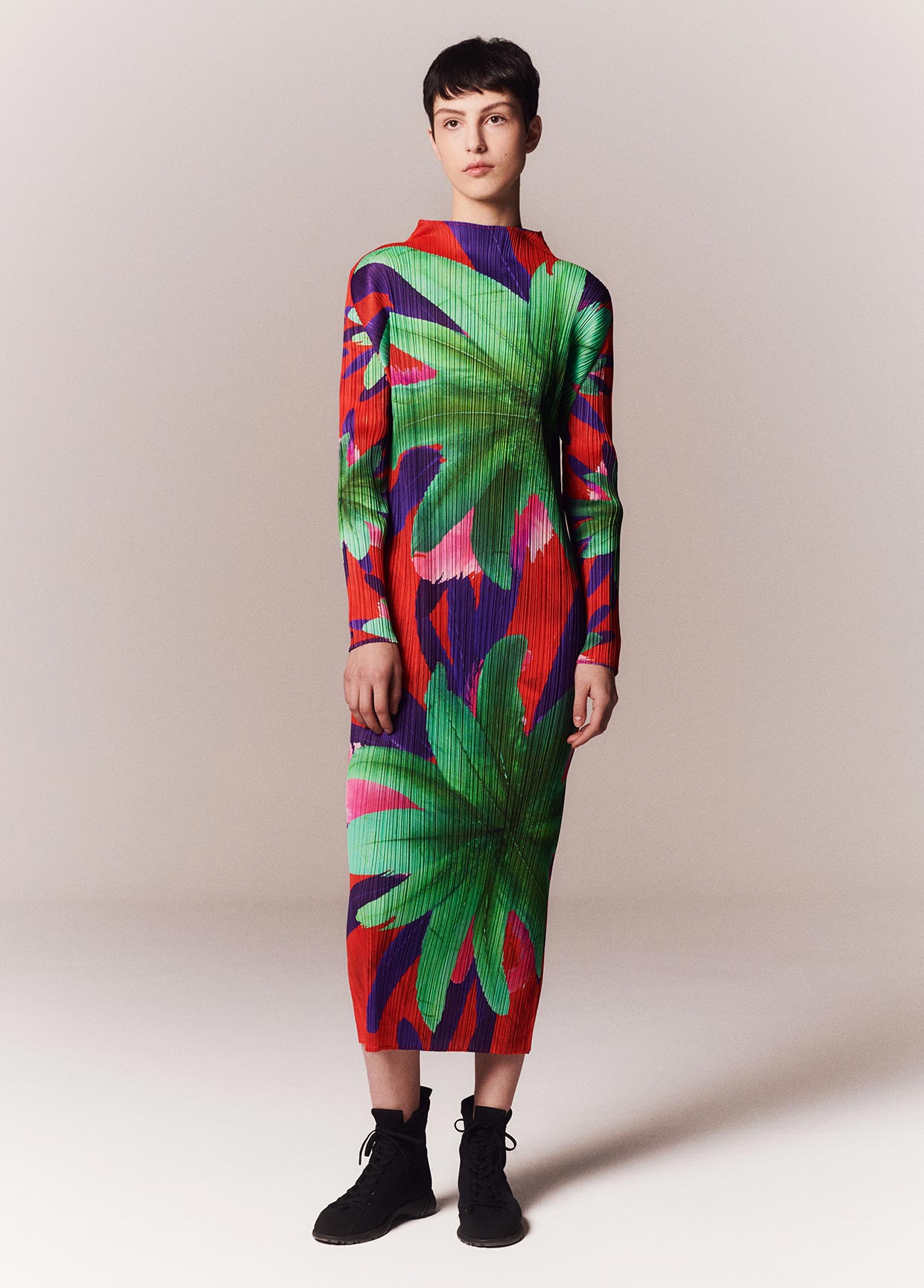 PLEATS PLEASE ISSEY MIYAKE LOOK 38 – ISSEY MIYAKE ONLINE STORE