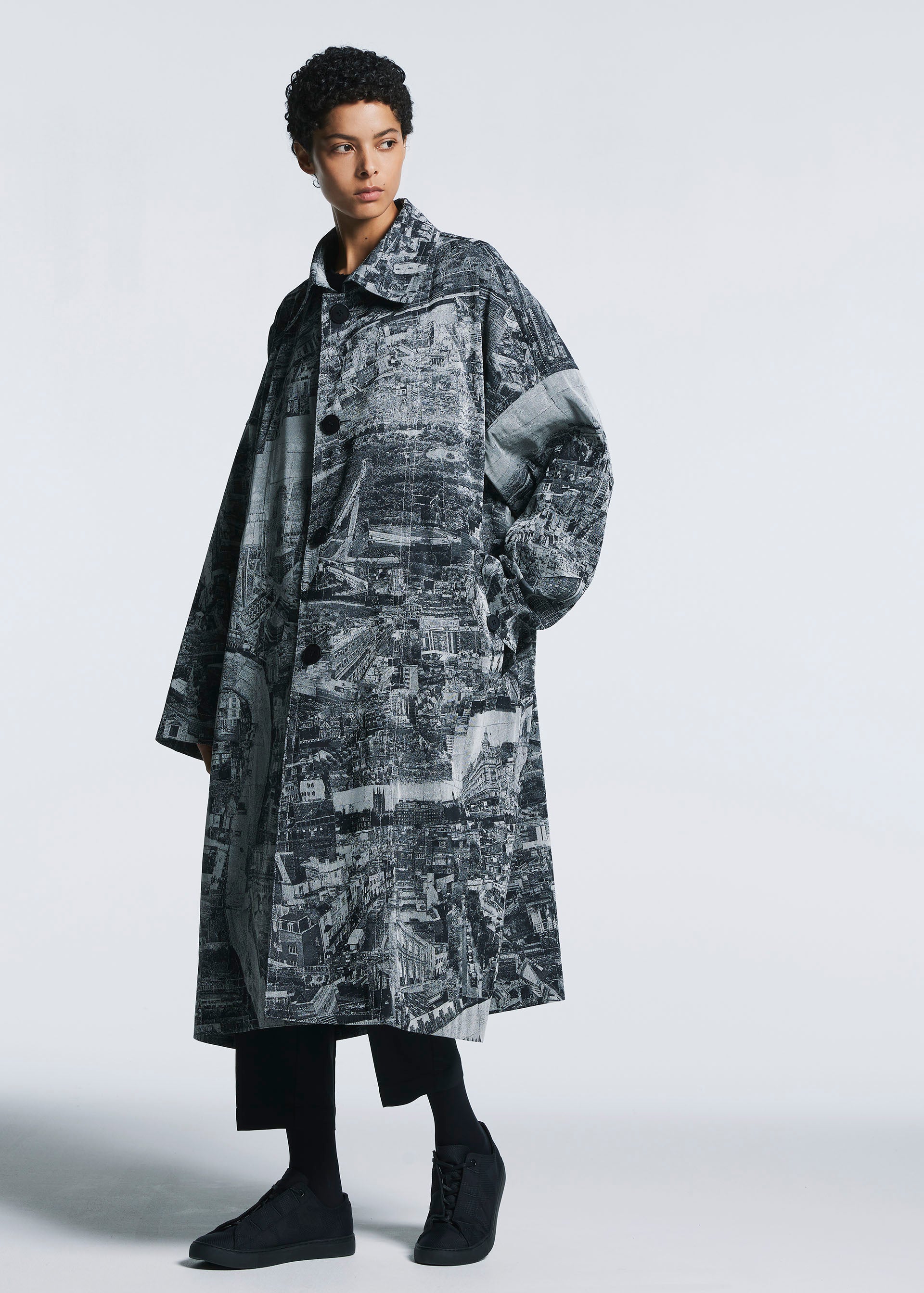 TYPE-VI COAT