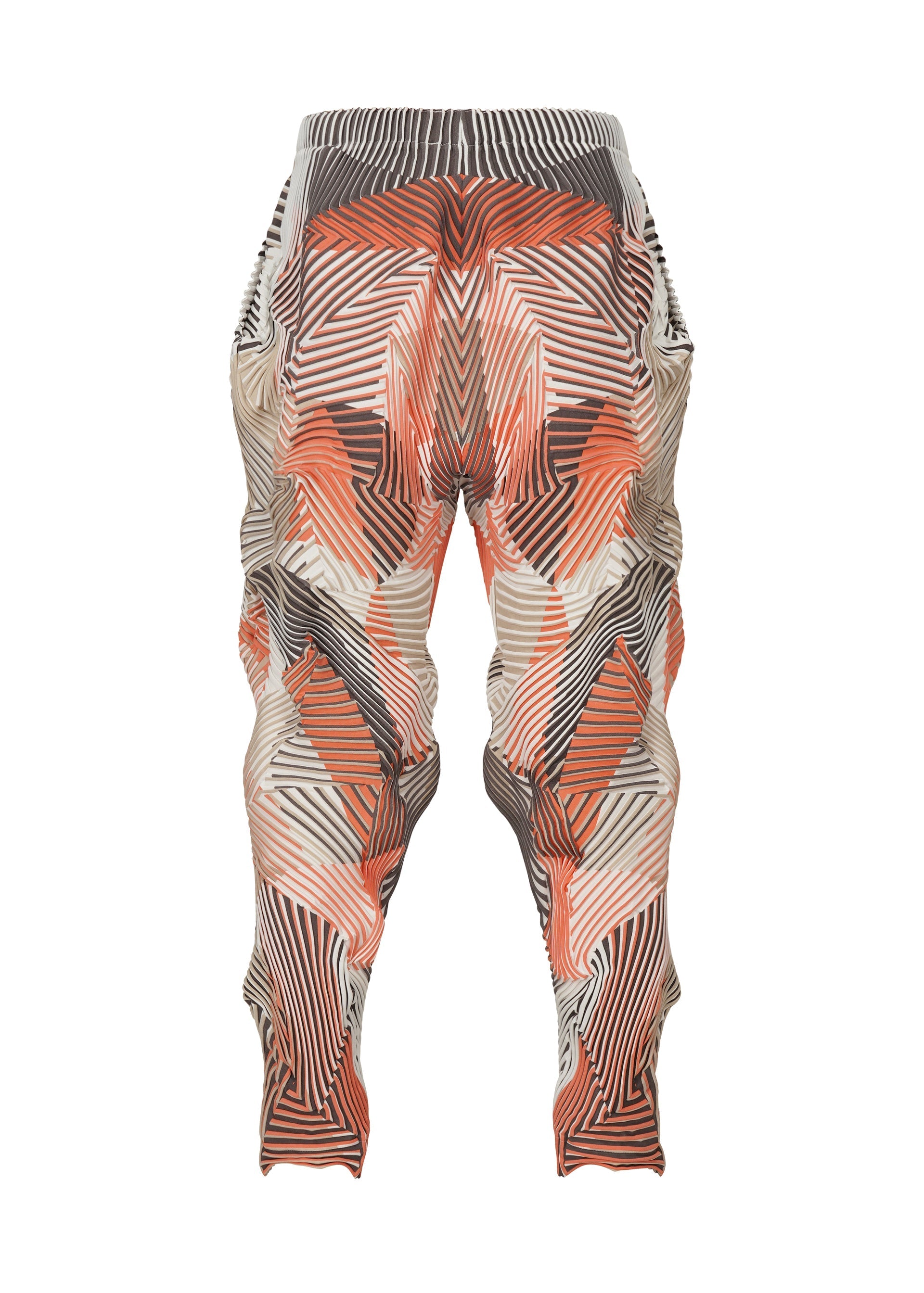 TYPE-P 002 – ISSEY MIYAKE ONLINE STORE