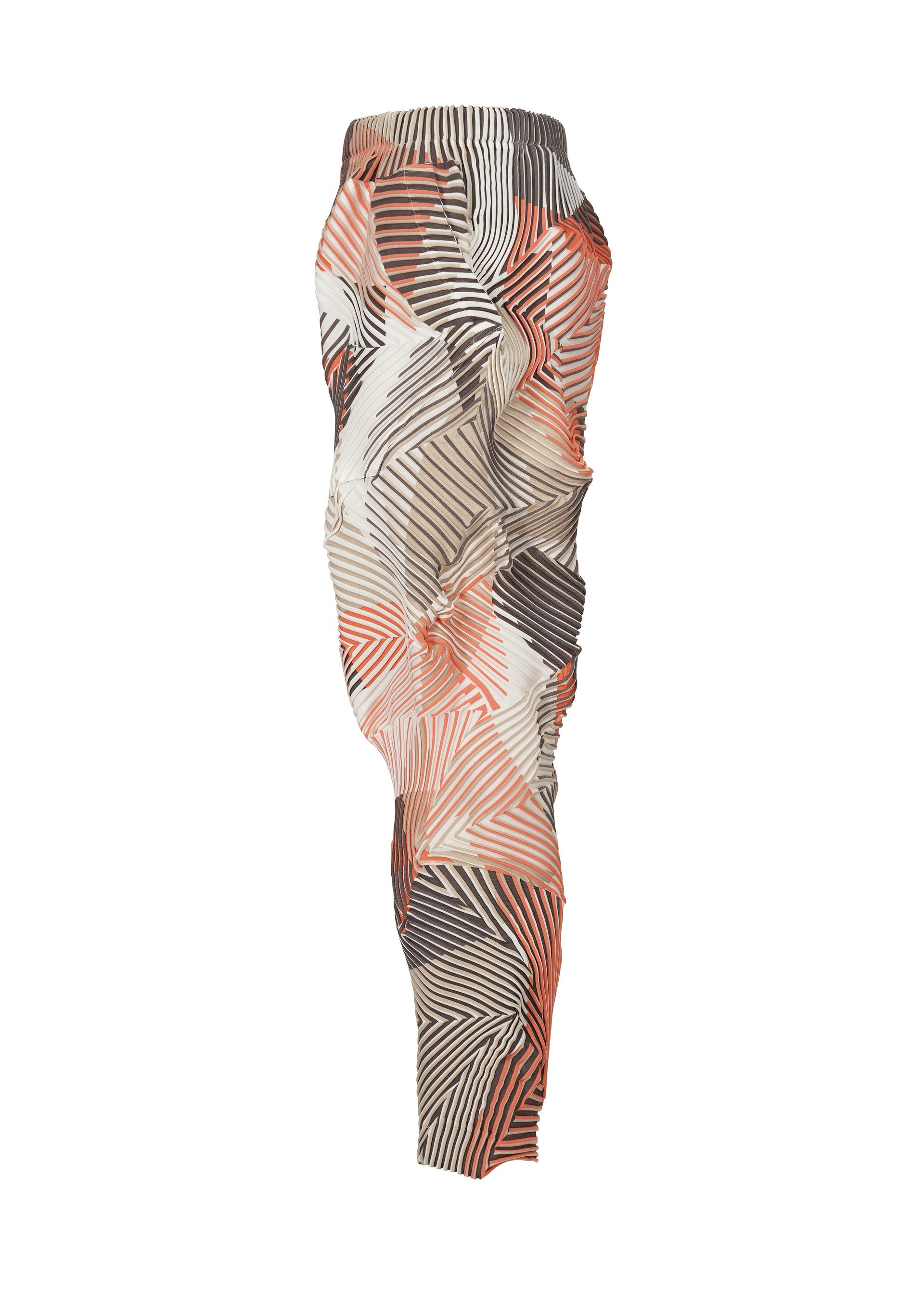 パンツ ISSEY MIYAKE SS25 'Champagne' pants (IM56KF857 15) TYPE-P 002 – ISSEY MIYAKE ONLINE STORE