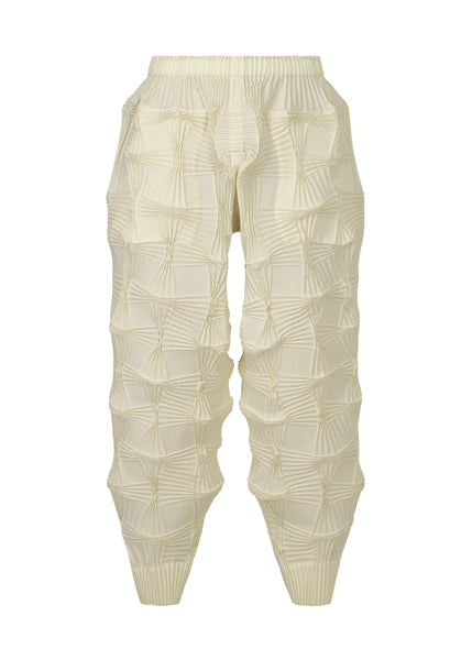 TYPE-O 018 – ISSEY MIYAKE ONLINE STORE