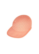 The TYPE-O CAP by A-POC ABLE ISSEY MIYAKE features a salmon pink geometric pleated crown with a zigzag texture and smooth bill, crafted with the Steam Stretch technique. Adjustable fit; shown on a white background. - LIGHT ORANGE （no.31）