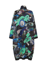 A-POC ABLE ISSEY MIYAKE’s TYPE-XII Tomokazu Matsuyama project 003 is a long, oversized coat adorned in a bold, abstract pattern featuring blue, green, black, and purple hues. Contemporary art informs its design, with geometric and organic motifs—including stylized eyes and circles—spanning the back of the garment. Drawing inspiration from modern fashion statements, this piece channels creative energy into every detail.