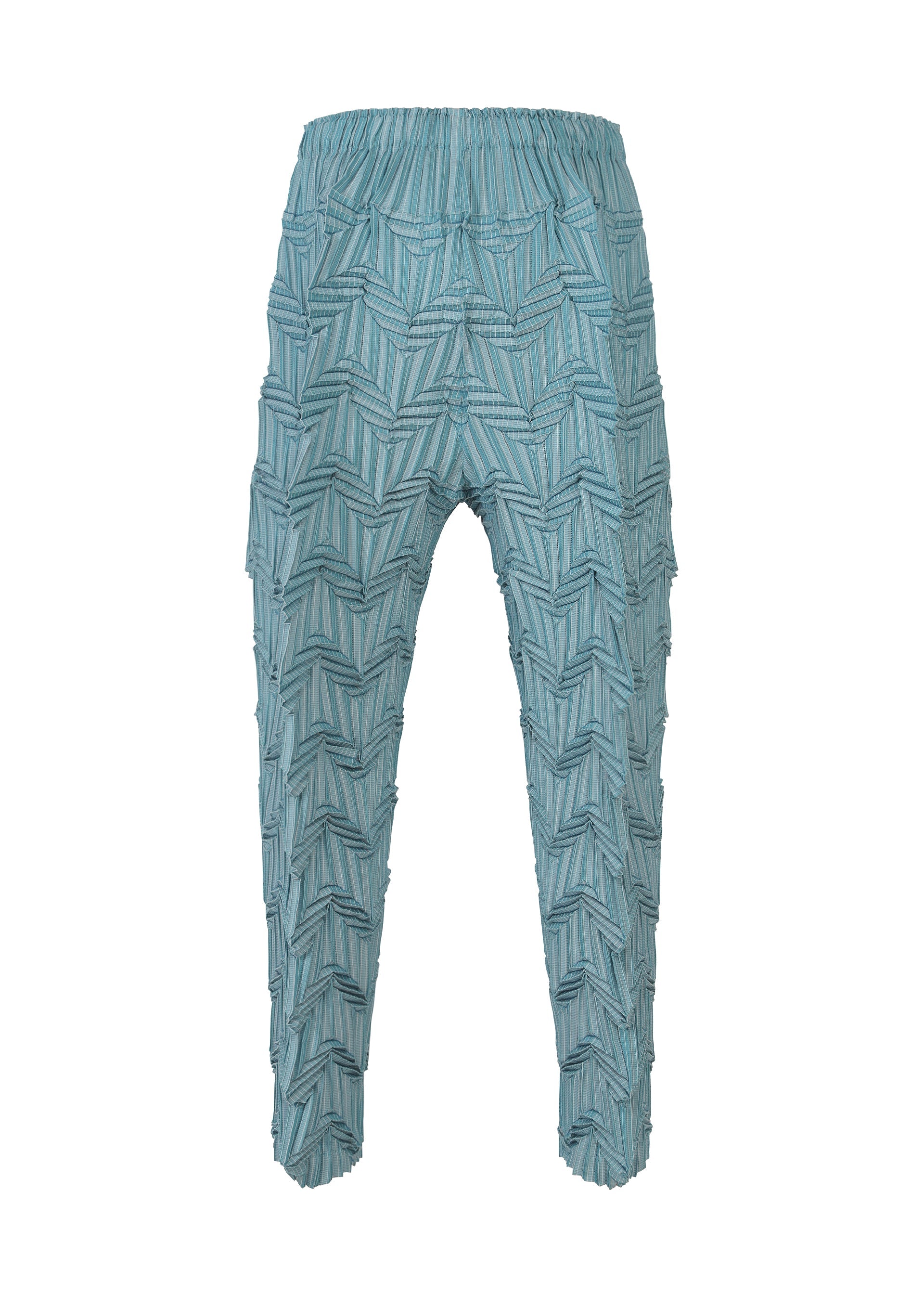 Zoomed view TYPE-O 019 pants by A-POC ABLE ISSEY MIYAKE: light blue with a geometric three-dimensional zigzag pleat, elastic waistband, loose fit, cropped length, and striking texture. Displayed against a white background.