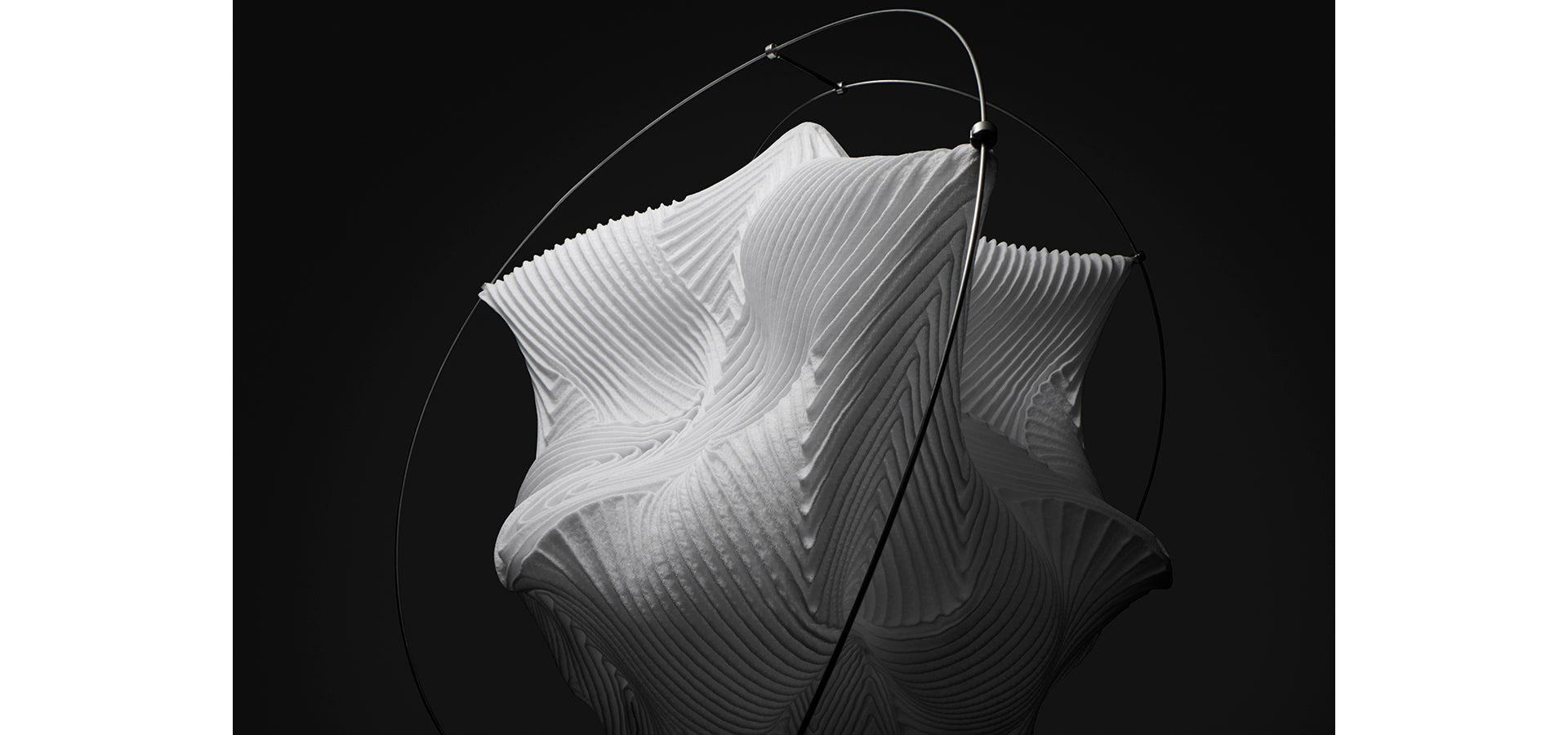 イッセイミヤケ⚪タンクトップ⚪FREE SIZE⚪【極美品】 ONLINE STORE – ISSEY MIYAKE ONLINE STORE