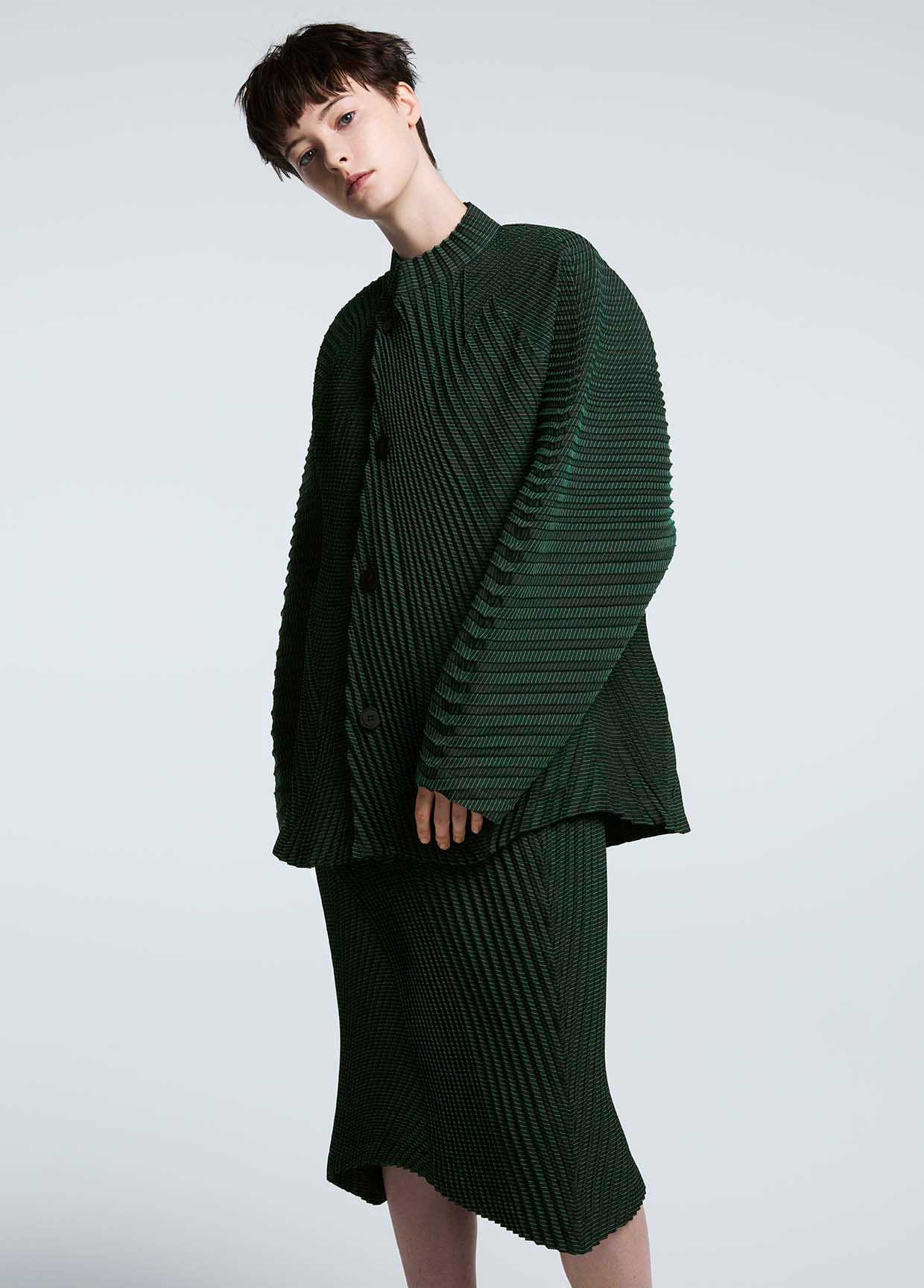 アイテムのご紹介「TYPE-U 002」 – isseymiyake.com
