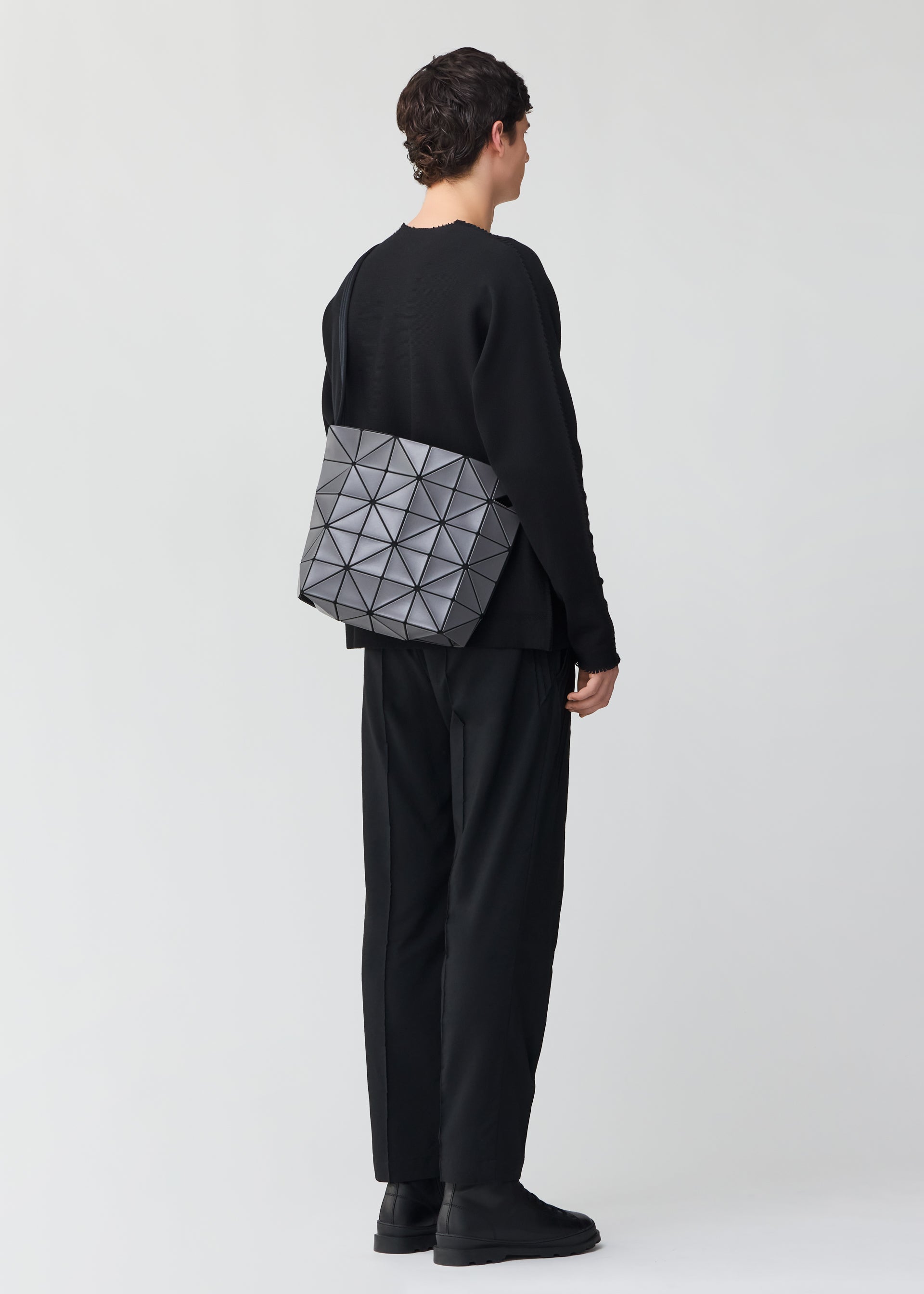 BLOCKY – ISSEY MIYAKE ONLINE STORE