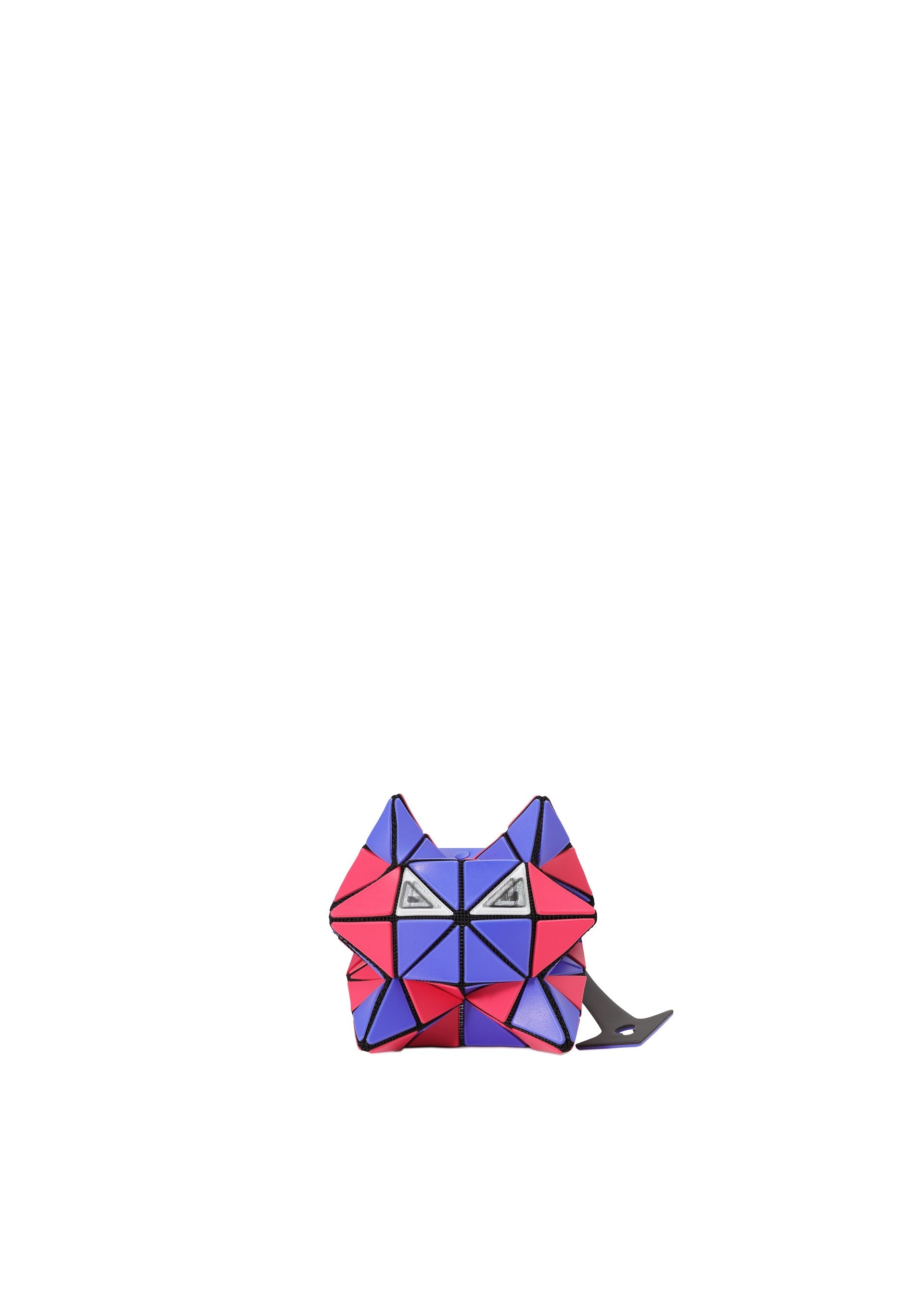 MEOW – ISSEY MIYAKE ONLINE STORE