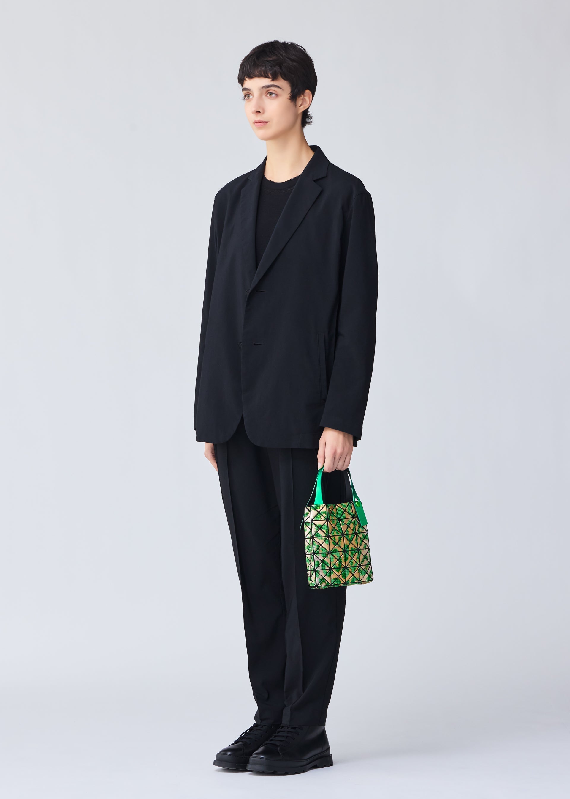 BAOBAO ビジネスバッグ ブラック BAO BAO ISSEY MIYAKE – ISSEY MIYAKE ONLINE STORE