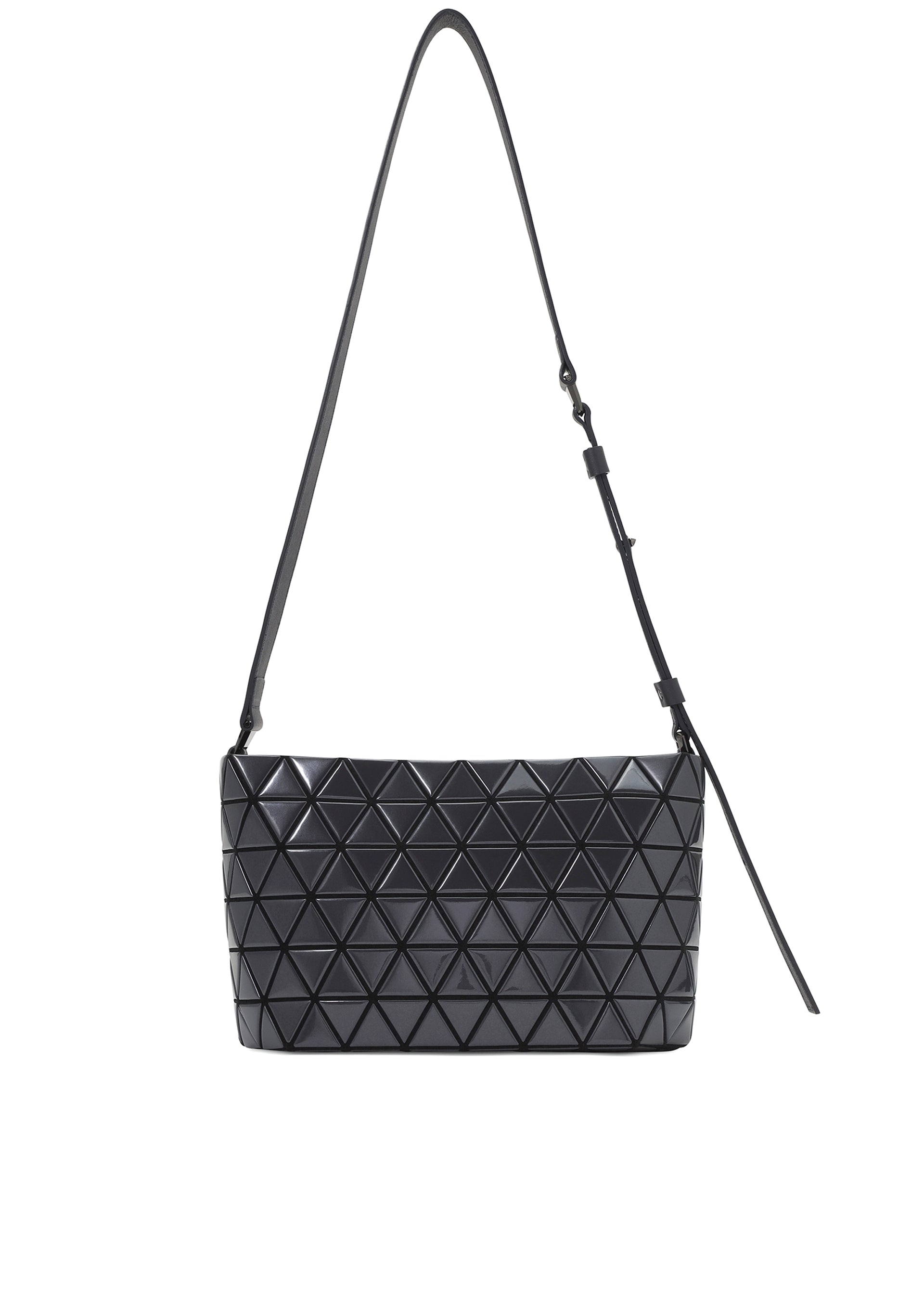 Zoomed view The CRYSTAL GLOSS by BAO BAO ISSEY MIYAKE is a black shoulder bag with a glossy enamel finish, geometric triangular pattern, and adjustable leather strap, shown against a white background. - DARK GRAY （no.13）