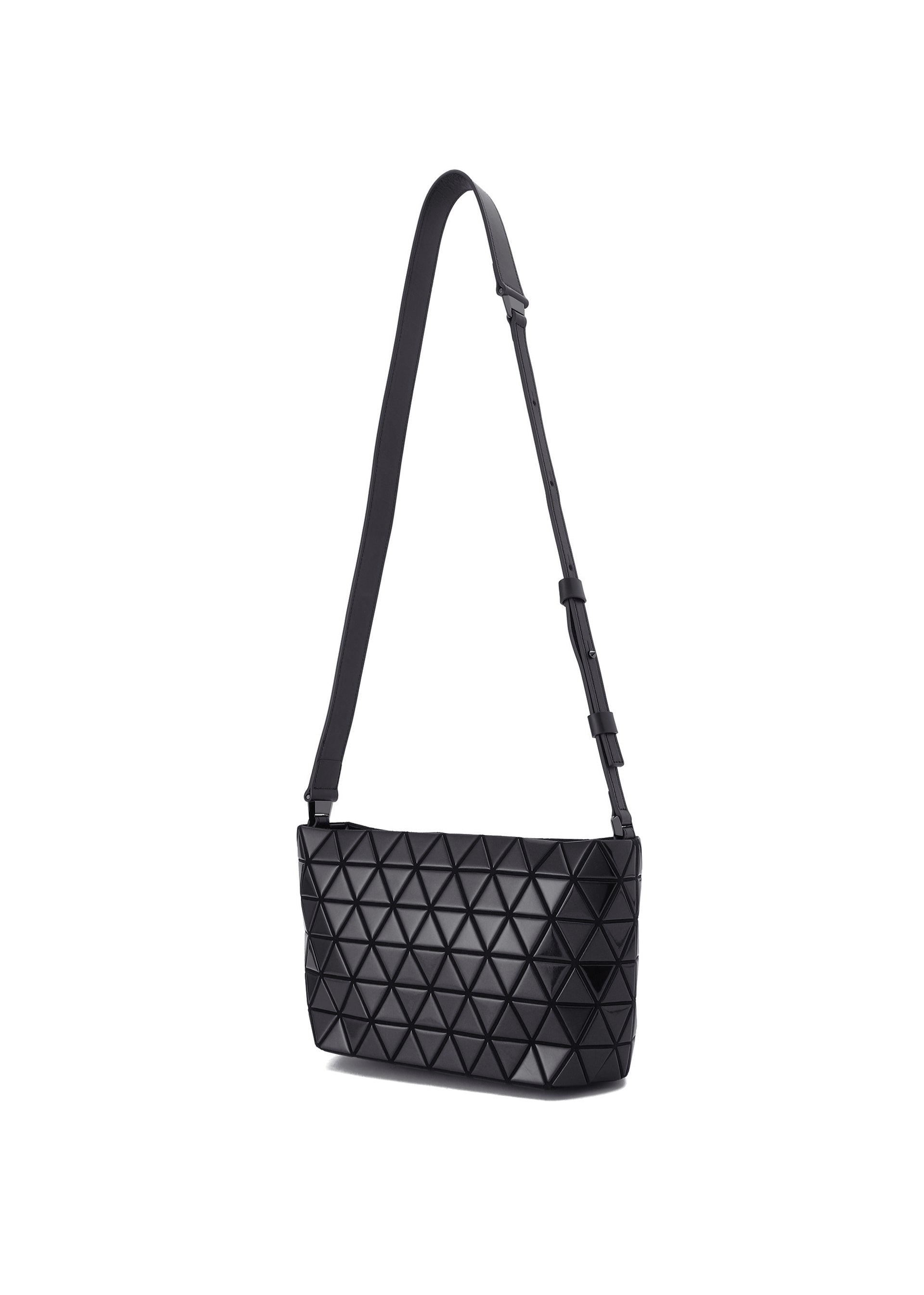 Zoomed view The CRYSTAL GLOSS shoulder bag by BAO BAO ISSEY MIYAKE features a glossy black enamel finish, adjustable leather strap, and a signature geometric triangular pattern, shown against a white background.