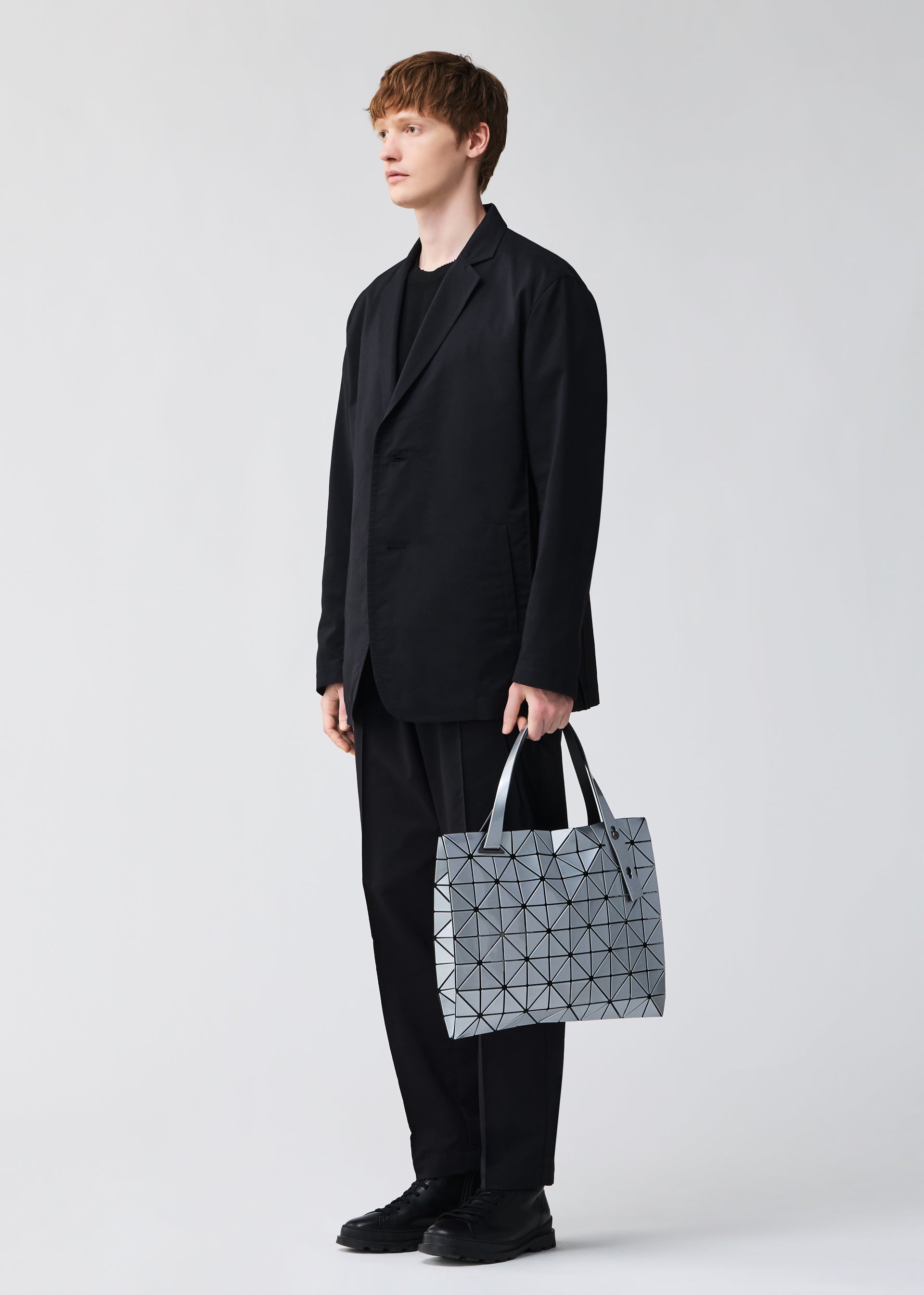 CARTON – ISSEY MIYAKE ONLINE STORE