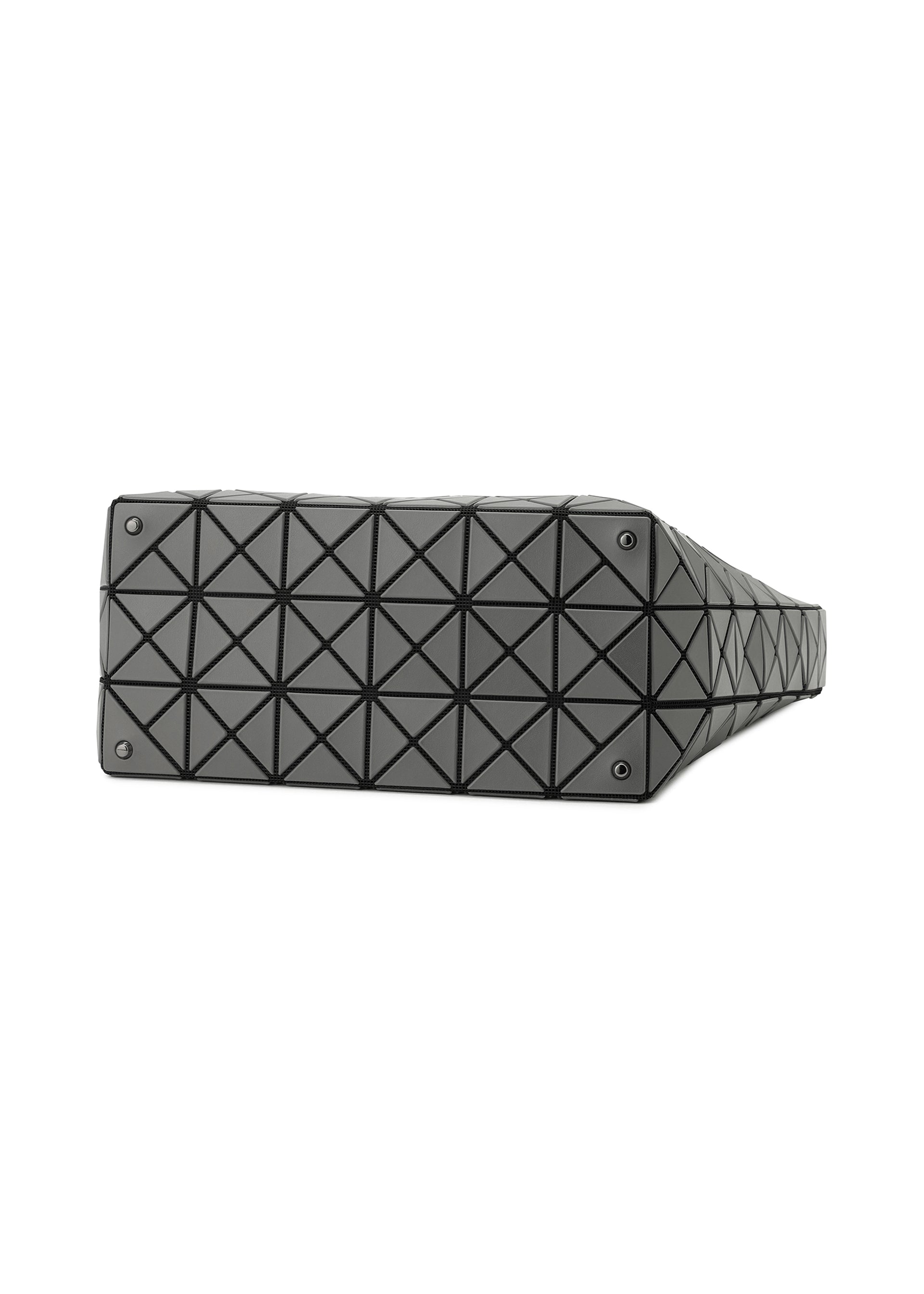 VALLEY – ISSEY MIYAKE ONLINE STORE