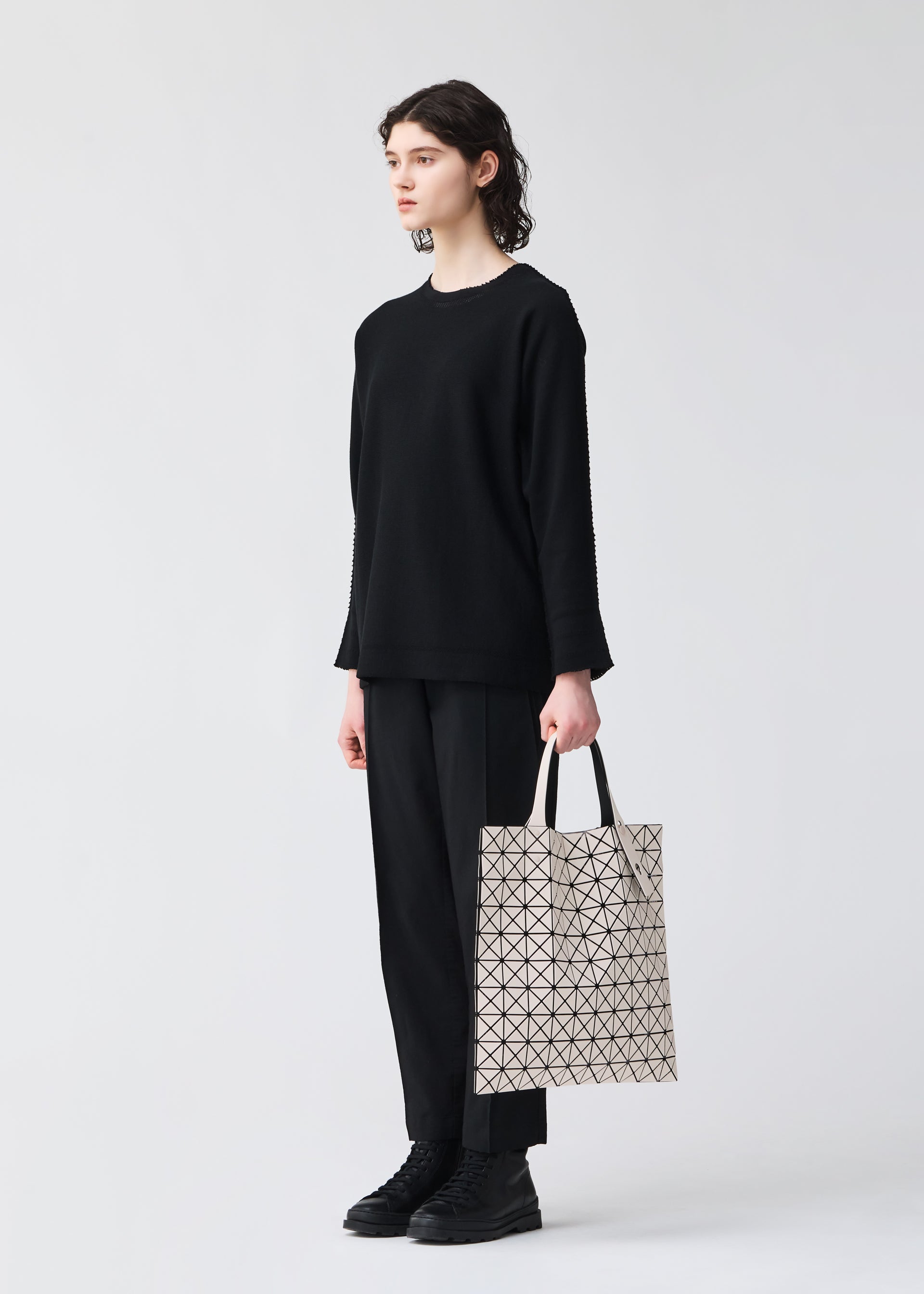 BAO BAO ISSEY MIYAKE – ISSEY MIYAKE ONLINE STORE