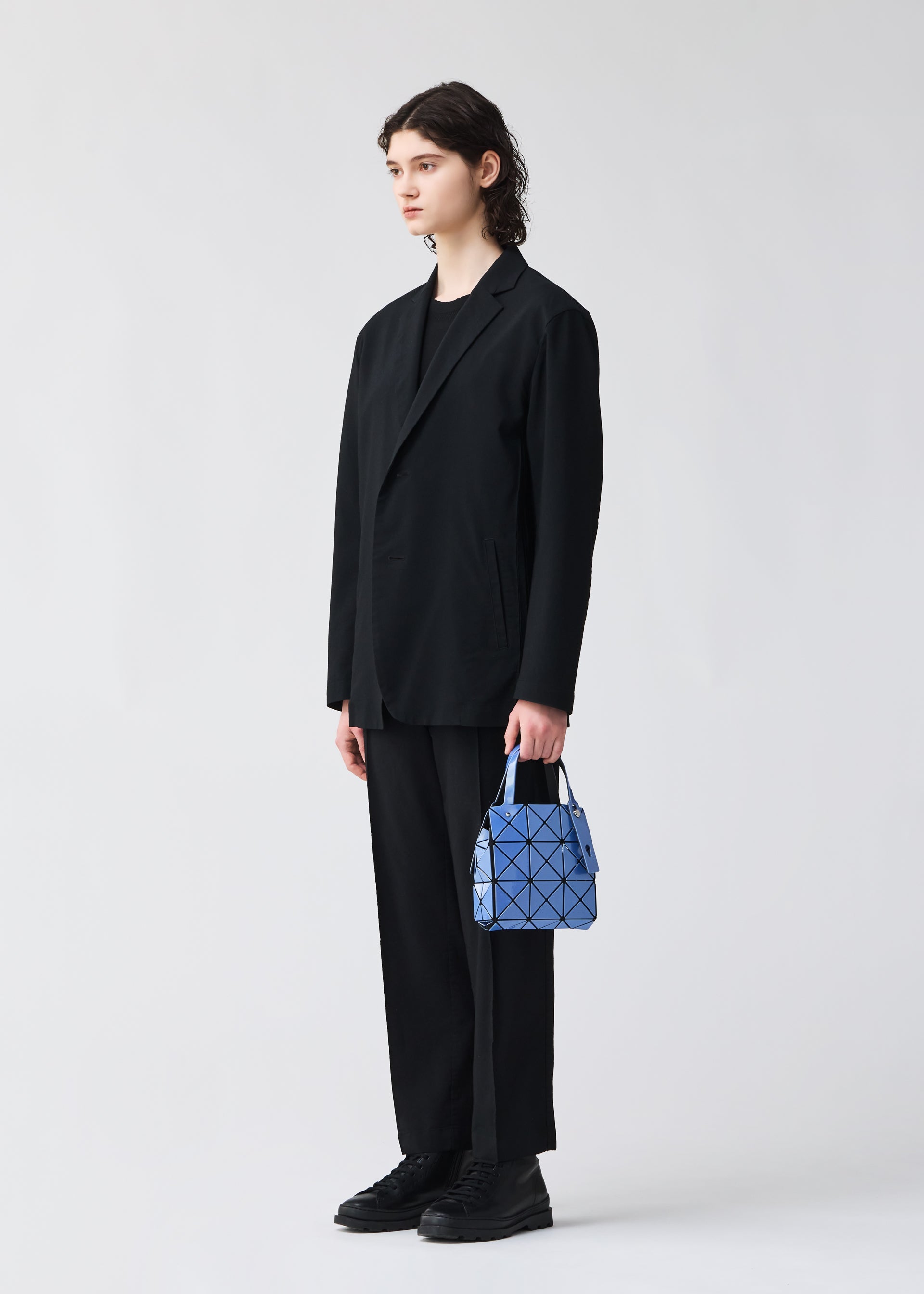 TOTE BAGS – ISSEY MIYAKE ONLINE STORE