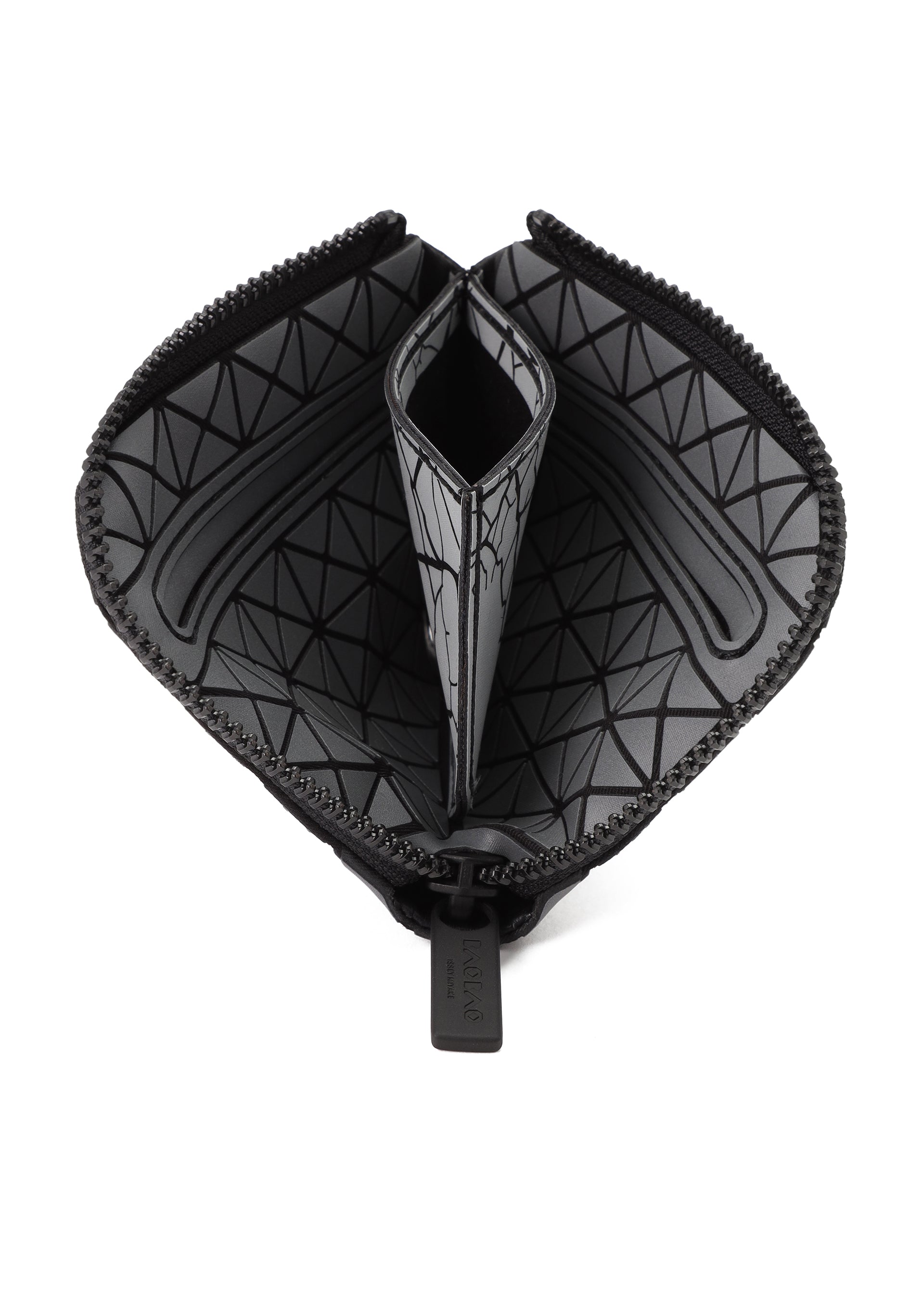 Zoomed view The CLAM WALLET AUTOBAHN by BAO BAO ISSEY MIYAKE is a black mini wallet with an L-shaped zipper, featuring a geometric patterned interior and multiple compartments for organizing cards, cash, and coins.