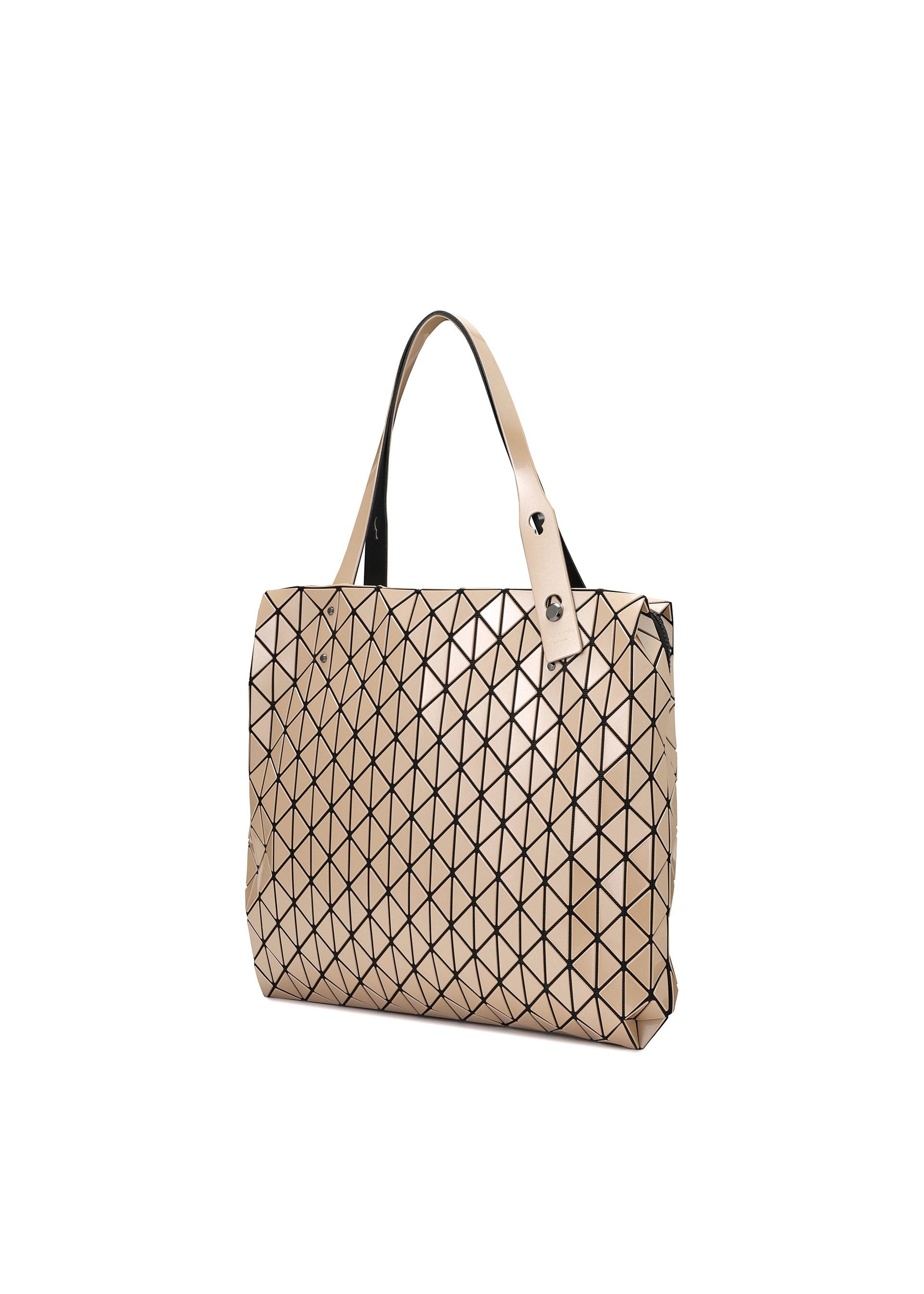 Zoomed view ROW METALLIC tote bag from the BAO BAO ISSEY MIYAKE collection, featuring a geometric triangular grid pattern and two handles. This modern, structured design is crafted from polarized pearl material and is photographed against a white background.
