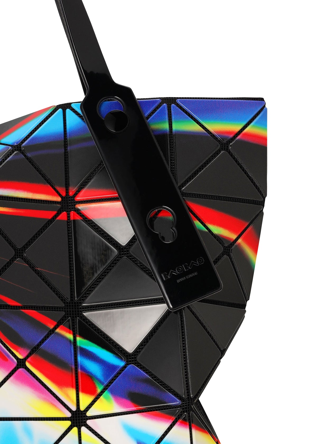 Close-up of the BAO BAO ISSEY MIYAKE WARP tote bag, featuring geometric triangular panels and a glossy handle. Crafted from enamel material, it showcases a vibrant rainbow pattern that reflects light beautifully. view 4 of 5