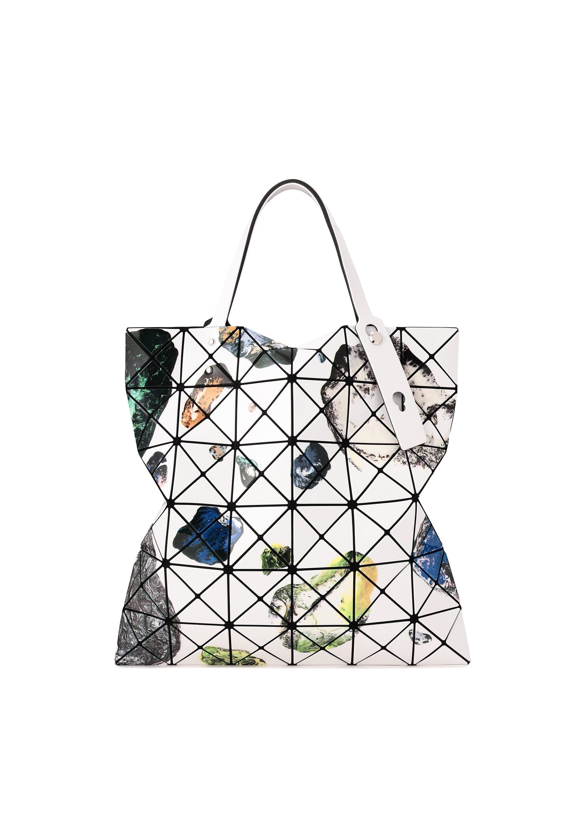 BAO BAO ISSEY MIYAKE – ISSEY MIYAKE ONLINE STORE