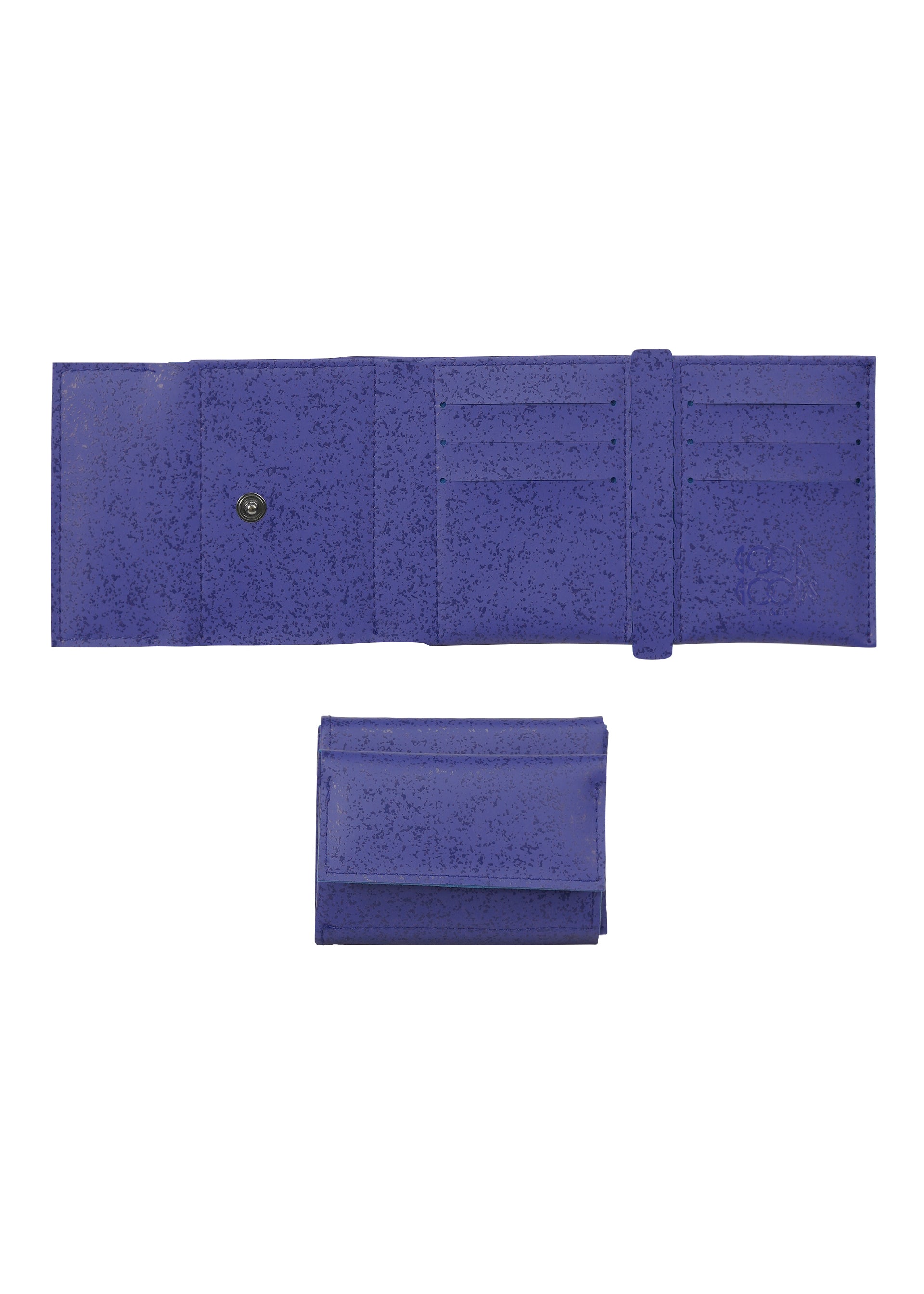 Zoomed view The GOOD GOODS ISSEY MIYAKE PACKAGE mini wallet in purple is shown open with card slots and a snap button, and closed, neatly folded—offering a stylish gift option. - BLUE （no.72）