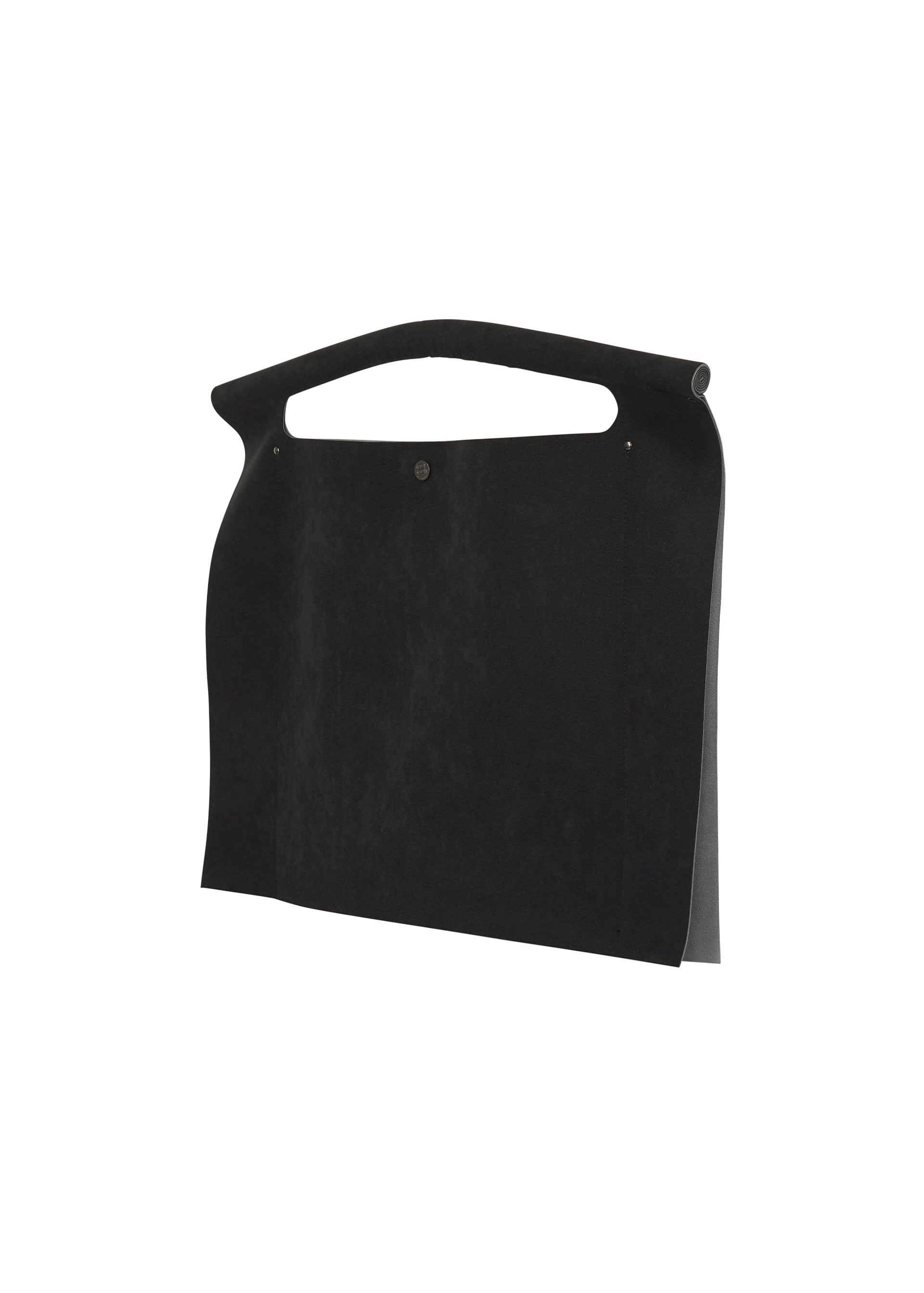 Zoomed view The KURURI by GOOD GOODS ISSEY MIYAKE is a minimalist black felt tote with a sturdy top handle and simple, structured design, shown against a plain white background.