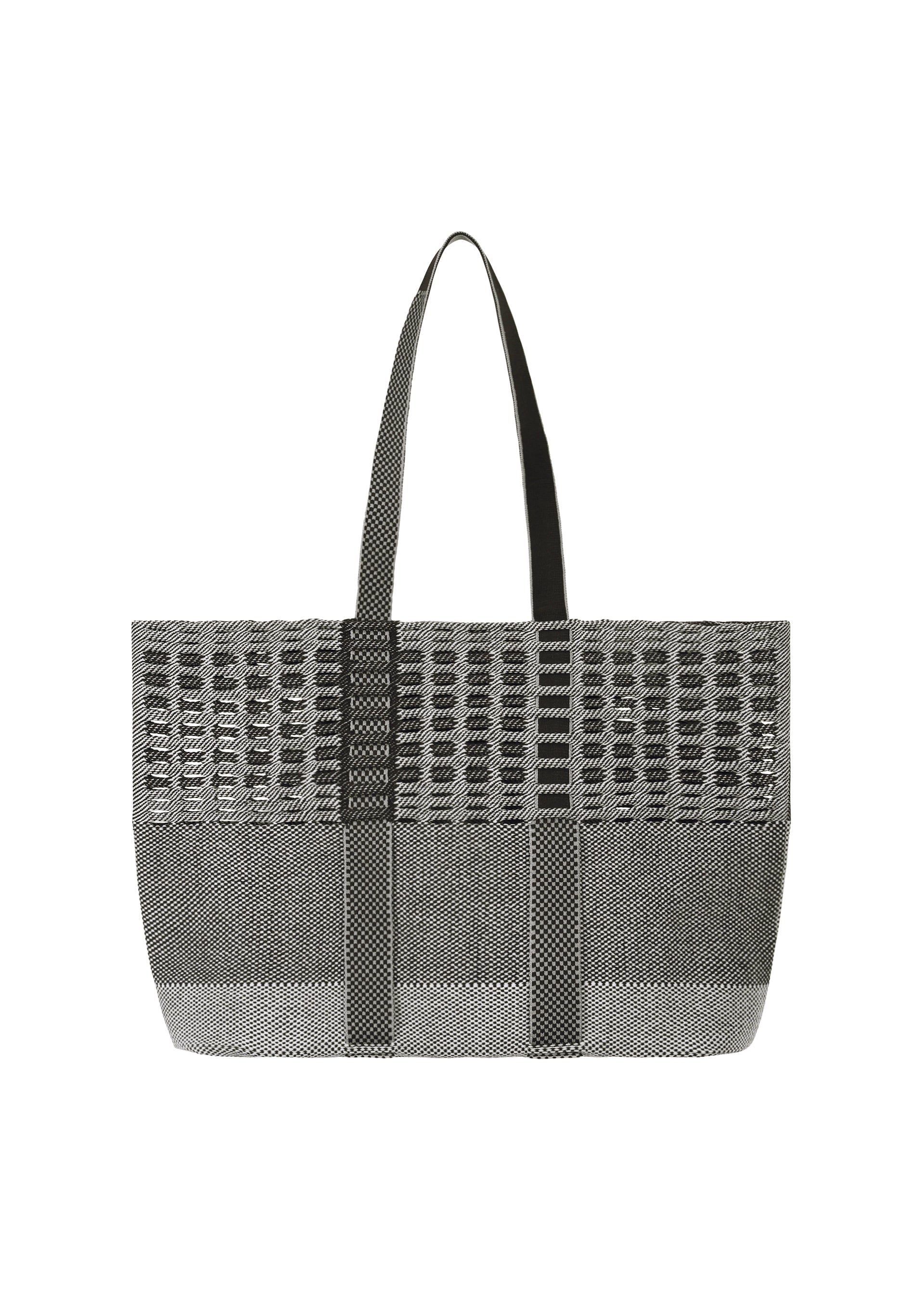 ISSEY MIYAKE 国内買付 MOKKO TOTE MIX トートバッグ 大 MOKKO TOTE MIX – ISSEY MIYAKE ONLINE STORE