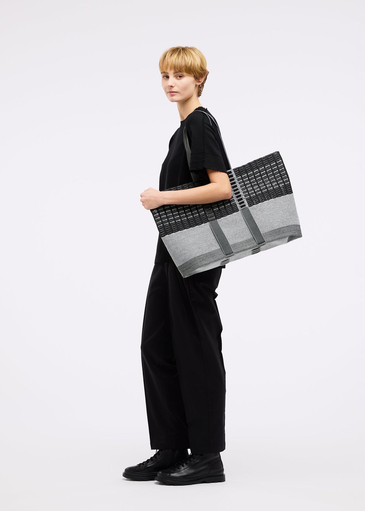 MOKKO TOTE MIX