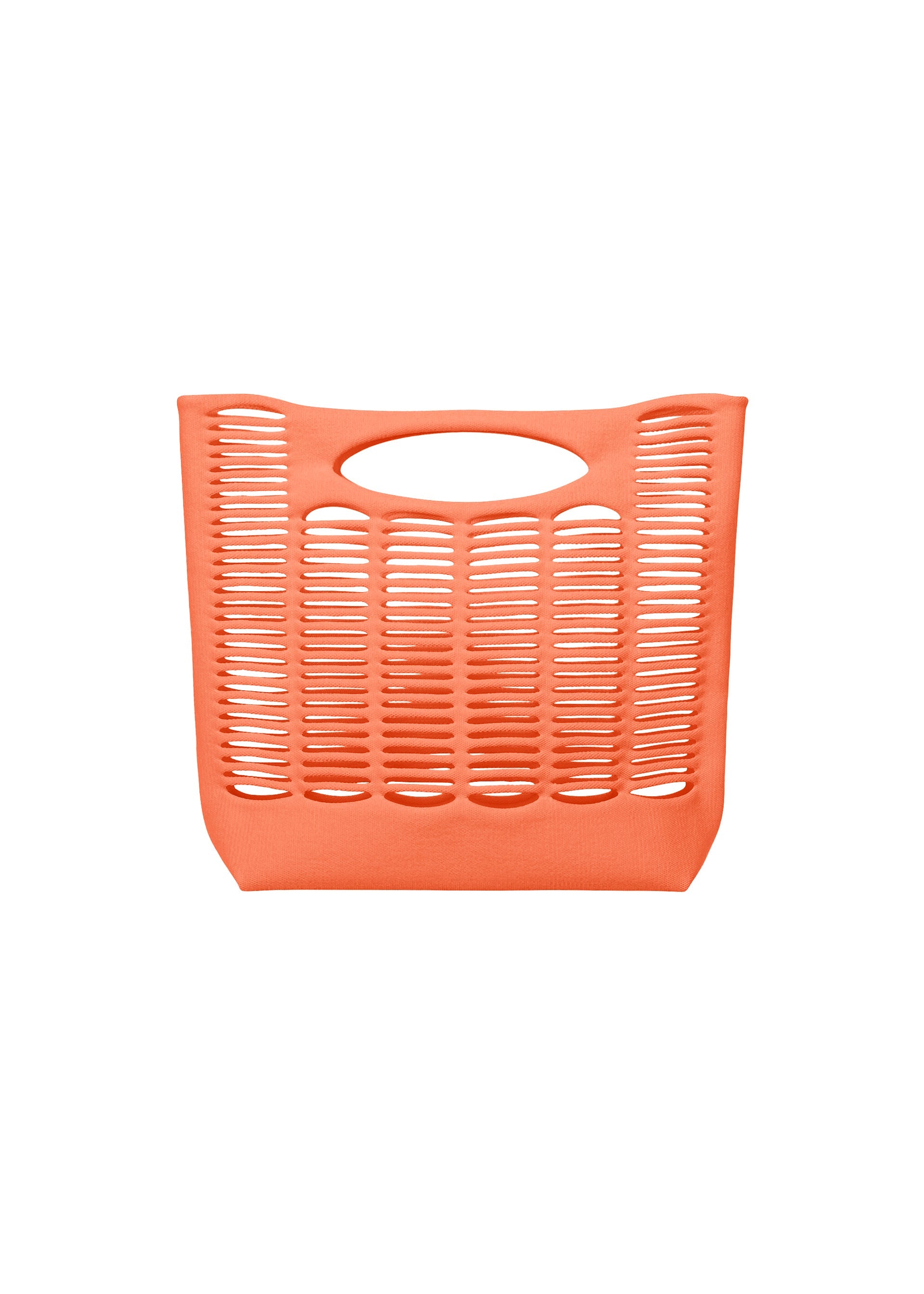 Zoomed view The MOKKO S.C. tote by GOOD GOODS ISSEY MIYAKE is an orange, rectangular bag with horizontal slits and an oval cut-out handle, featuring a modern open design for Spring Summer 2026, shown against a white background. - ORANGE CORAL （no.31）