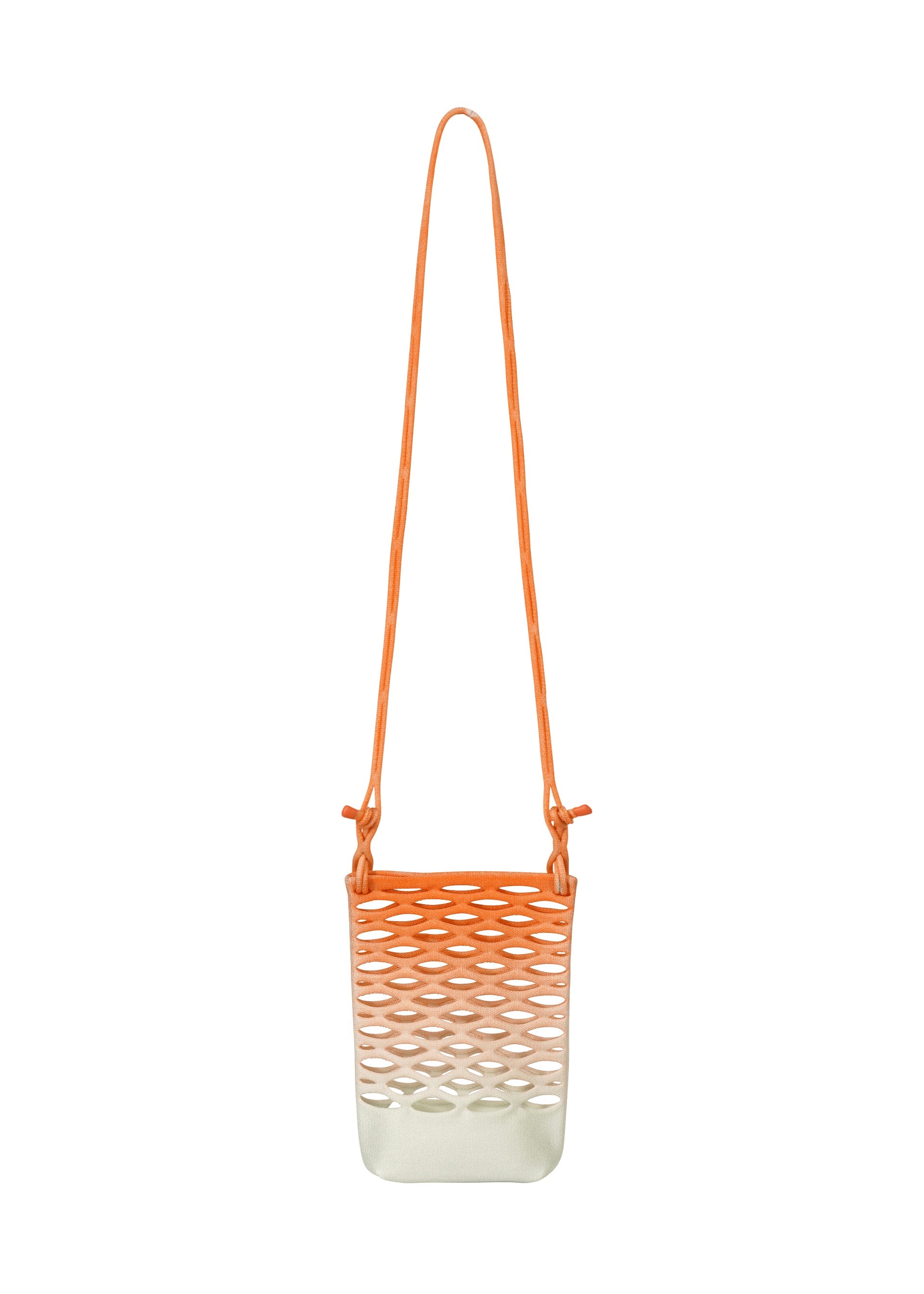 Zoomed view The MOKKO NET GRADATION by GOOD GOODS ISSEY MIYAKE is a small eco-friendly pochette with an orange netted upper made from recycled fishing nets, a long orange strap, and a transparent lower section, set against a plain white background. - BRIGHT CORAL （no.30）