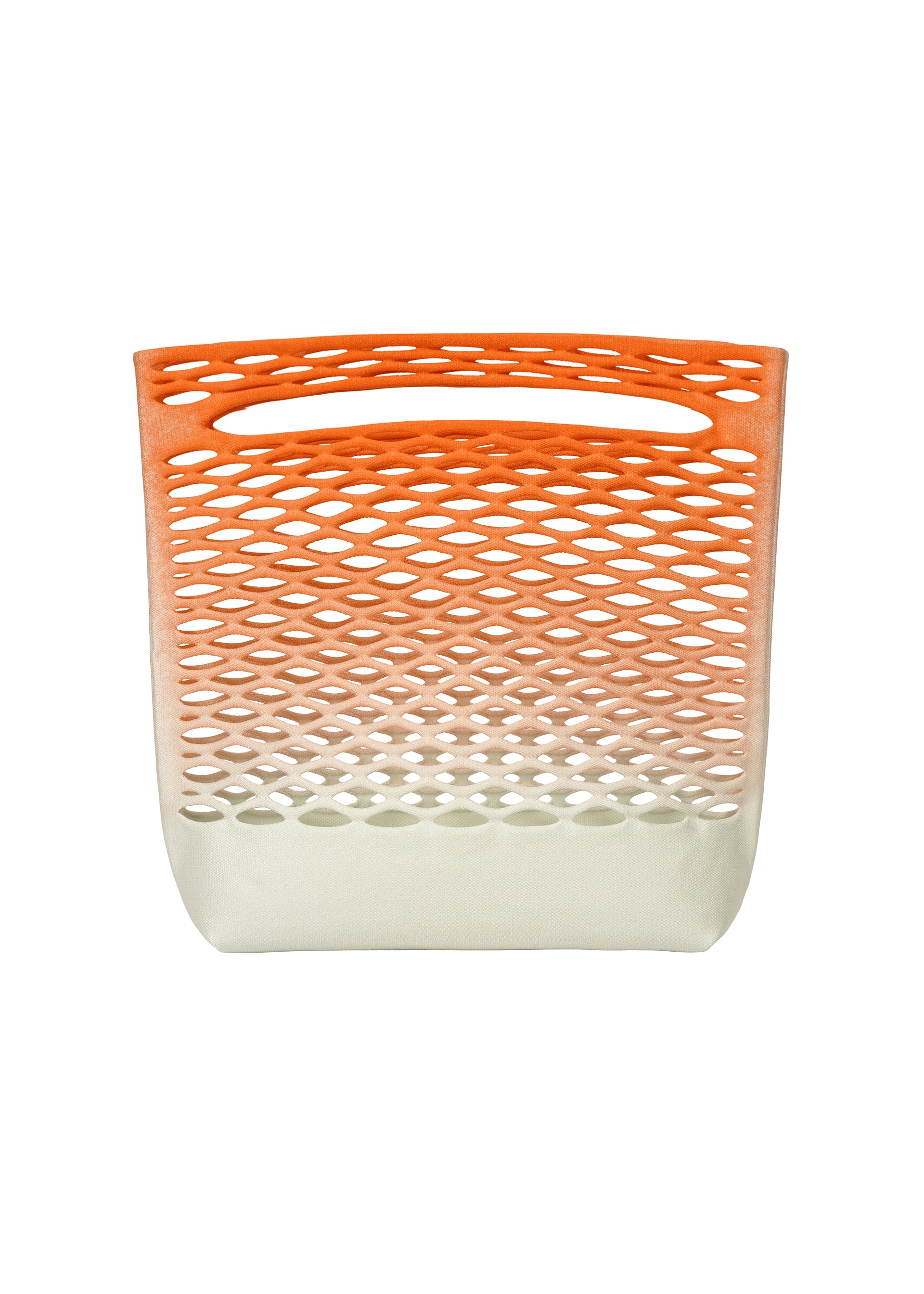 TOTE BAGS – ISSEY MIYAKE ONLINE STORE