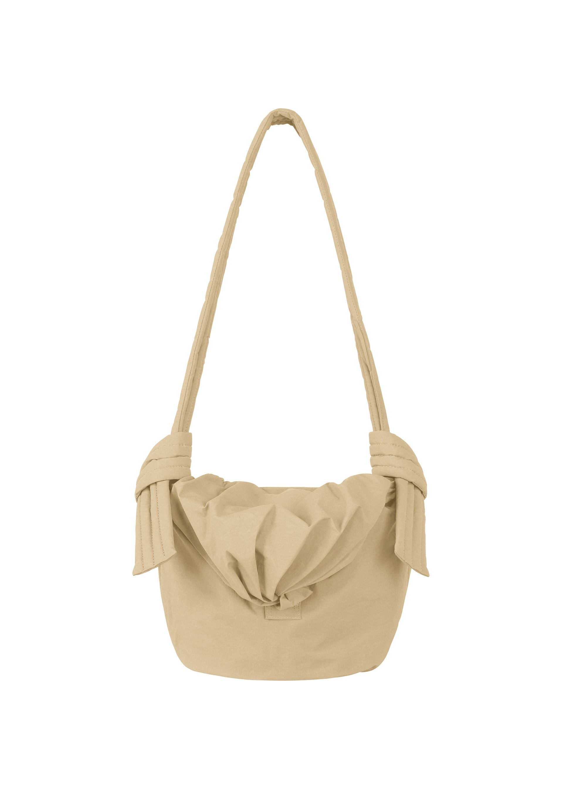 Zoomed view The FUWA FUWA shoulder bag by GOOD GOODS ISSEY MIYAKE is a beige accessory with a long strap and distinctive knotted details on each side; inspired by Japanese noragi, it showcases a gathered, pouch-like design on the front. - BEIGE （no.41）