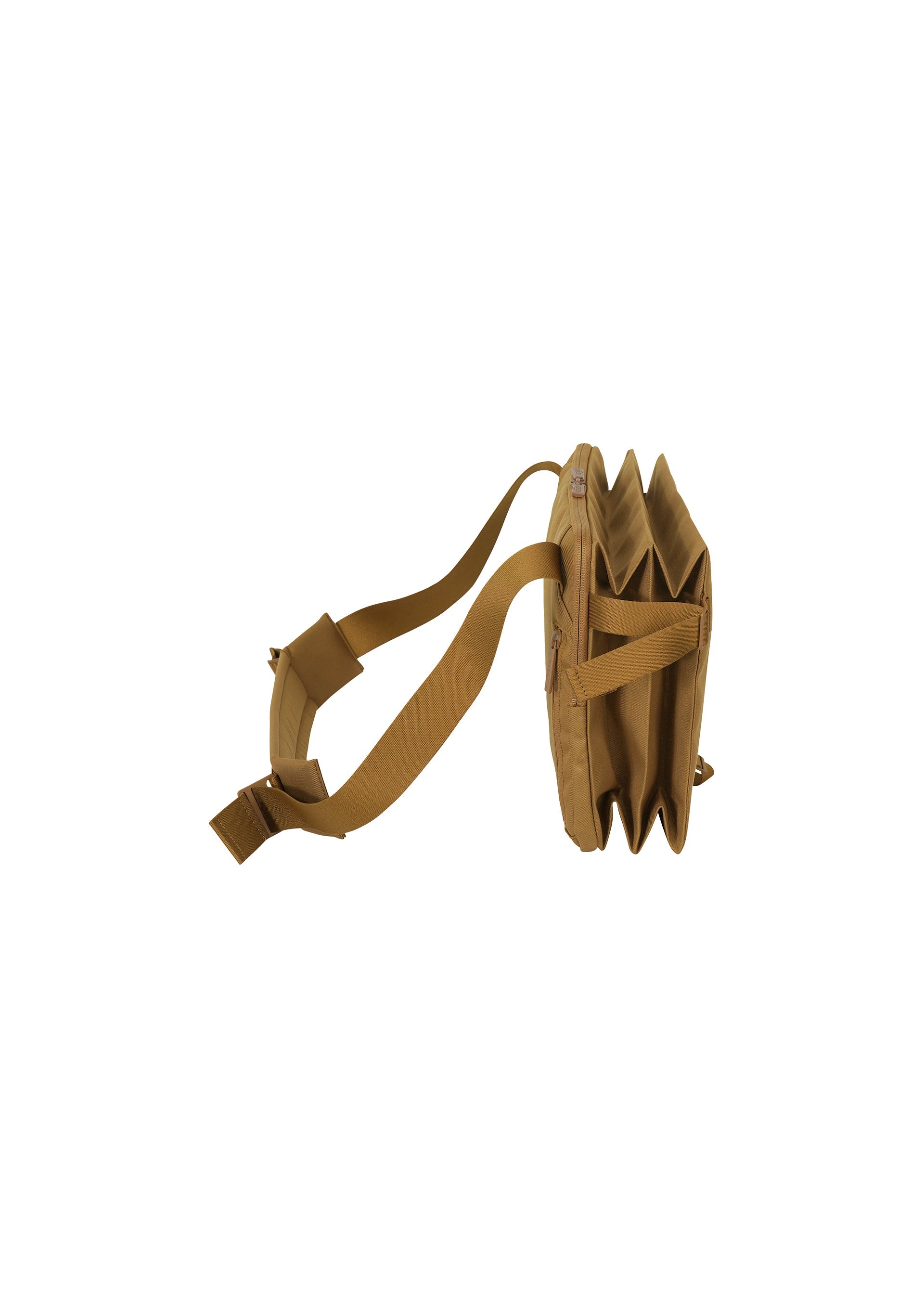 Zoomed view The JABARA shoulder bag by GOOD GOODS ISSEY MIYAKE is shown from the side, featuring a brown color, adjustable strap, and accordion-style multi-compartment pockets—including a convenient laptop pocket—isolated on a white background.