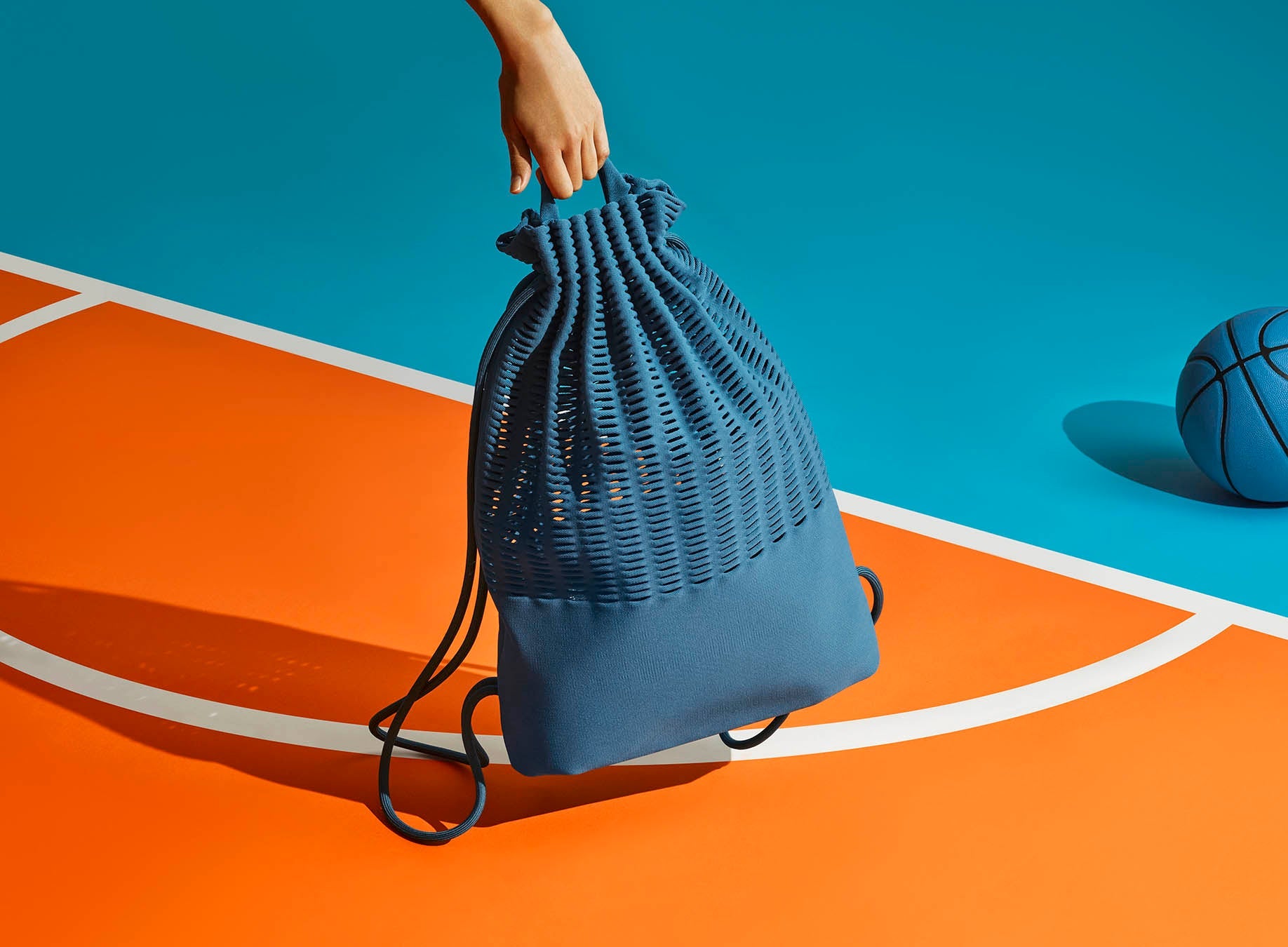 ISSEY MIYAKE IM56FF53715 関税送料込 LINEAR KNIT BAG-56 – ISSEY MIYAKE ONLINE STORE