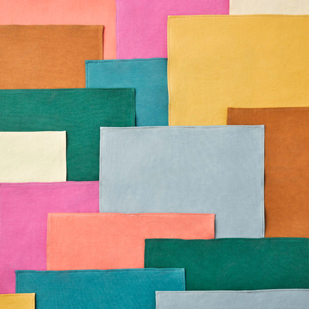 GOOD GOODS ISSEY MIYAKE ITEM SERIES IROGAMI – ISSEY MIYAKE ONLINE