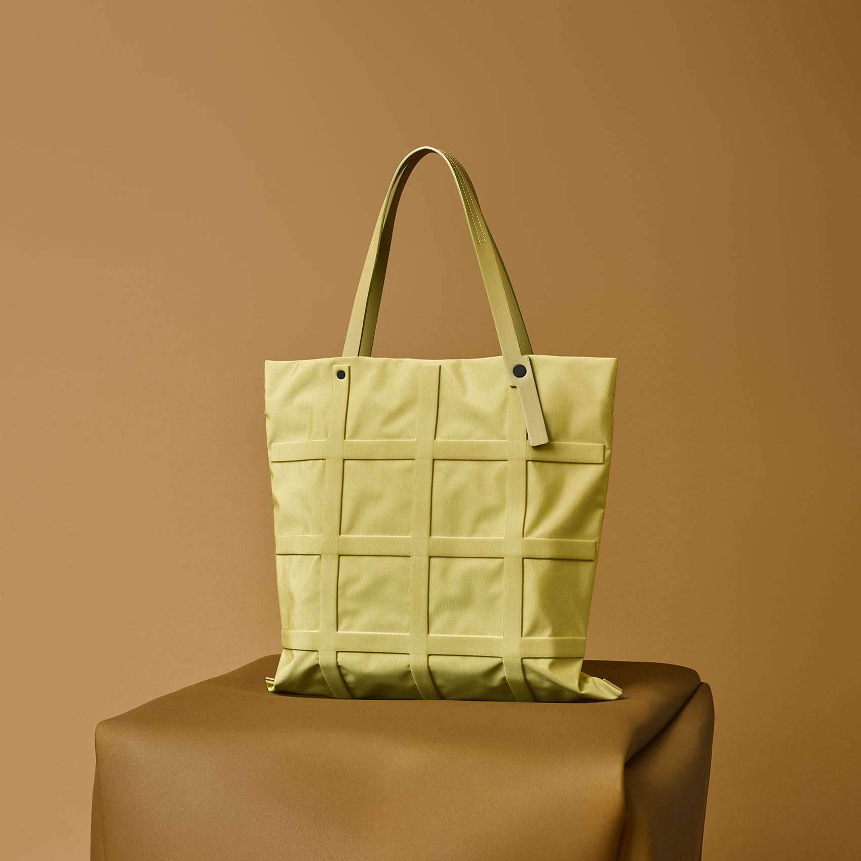 GOOD GOODS ISSEY MIYAKE ITEM SERIES GRID – ISSEY MIYAKE ONLINE STORE