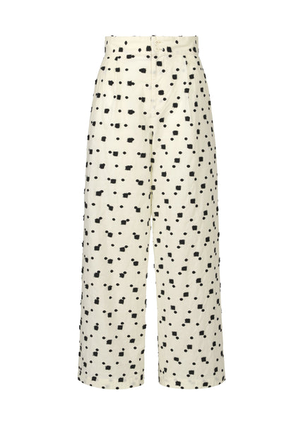 DOT AND SQUARE – ISSEY MIYAKE ONLINE STORE