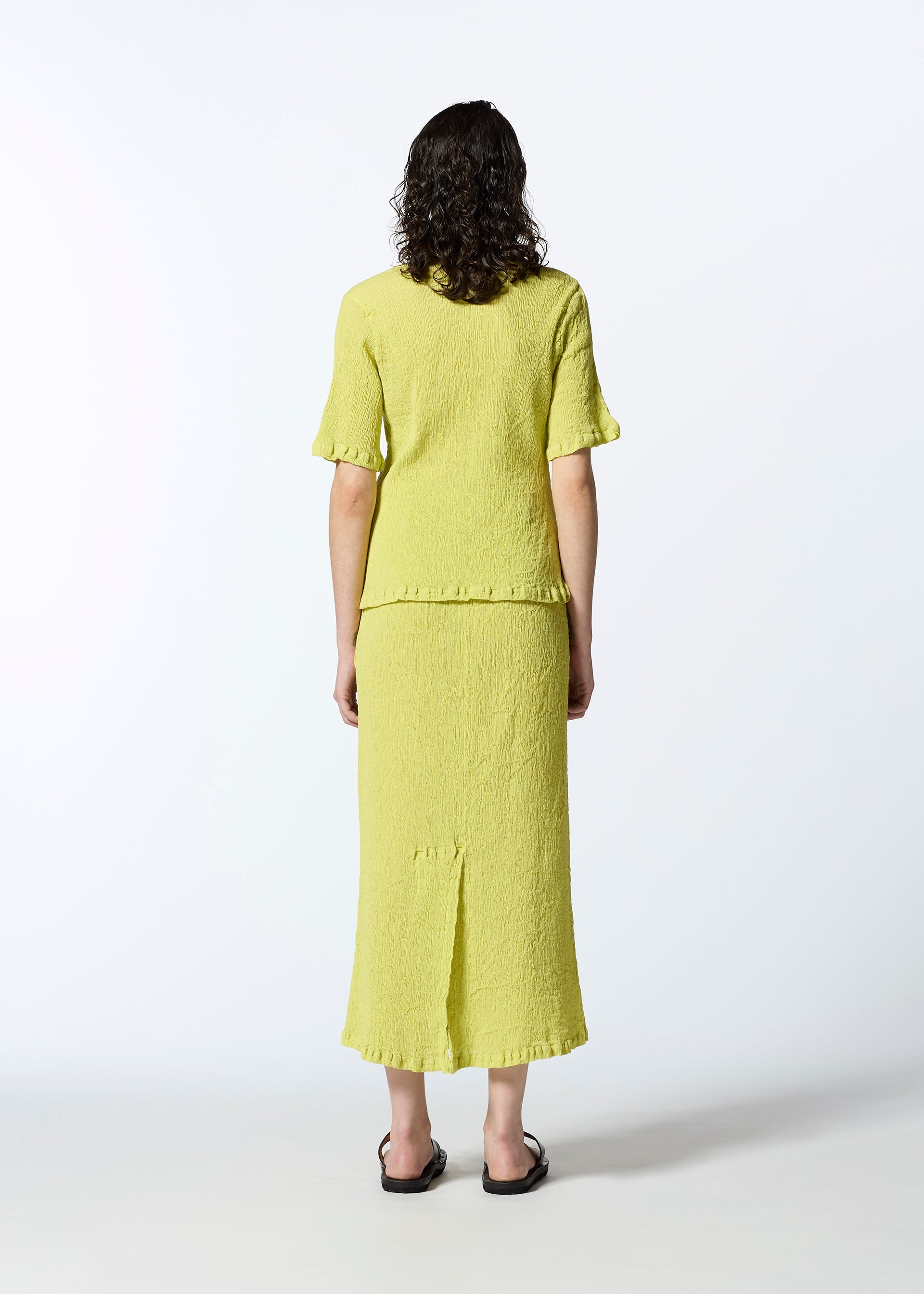KYO CHIJIMI AUGUST – ISSEY MIYAKE ONLINE STORE