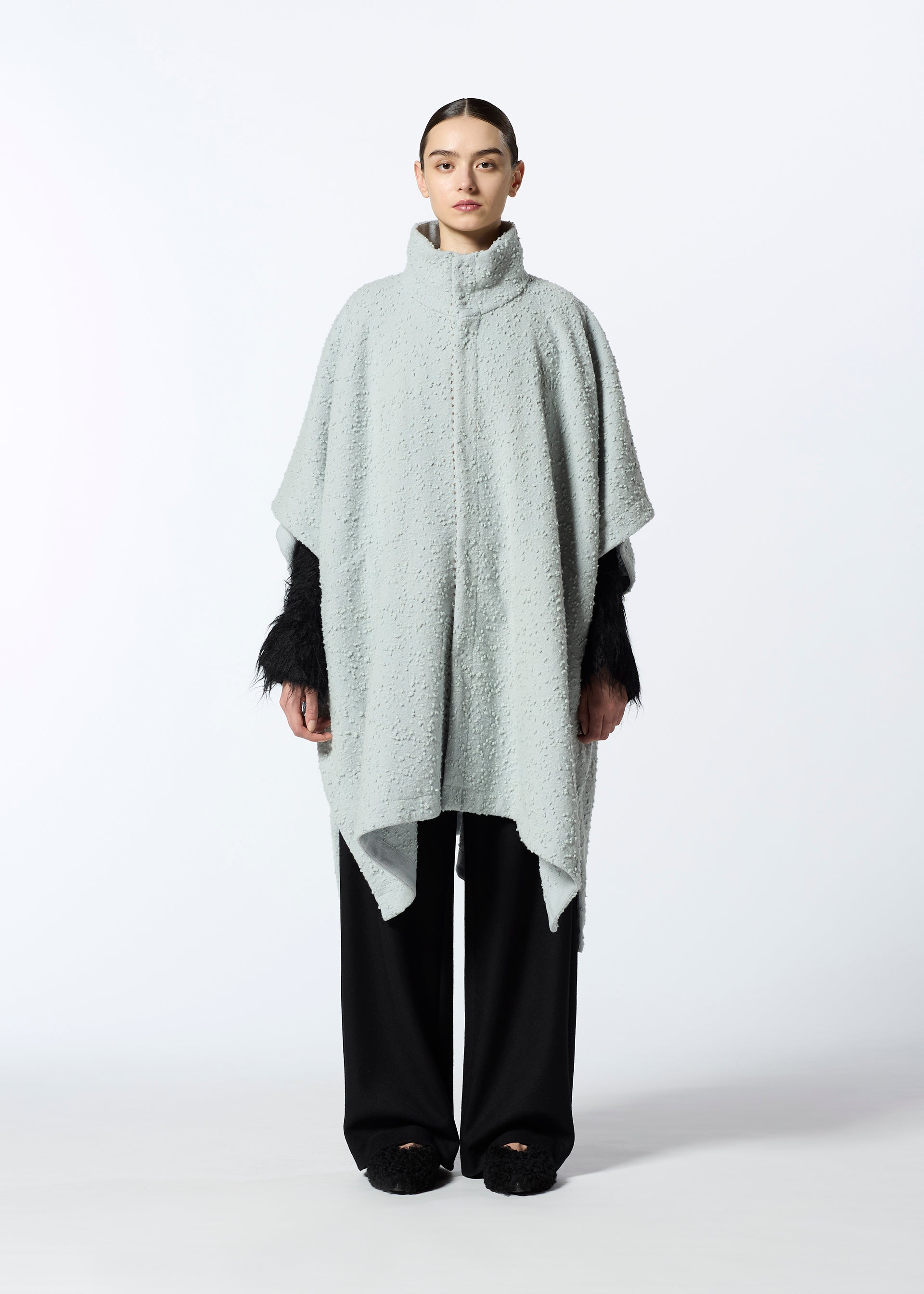 Zoomed view MILLED KNOTS