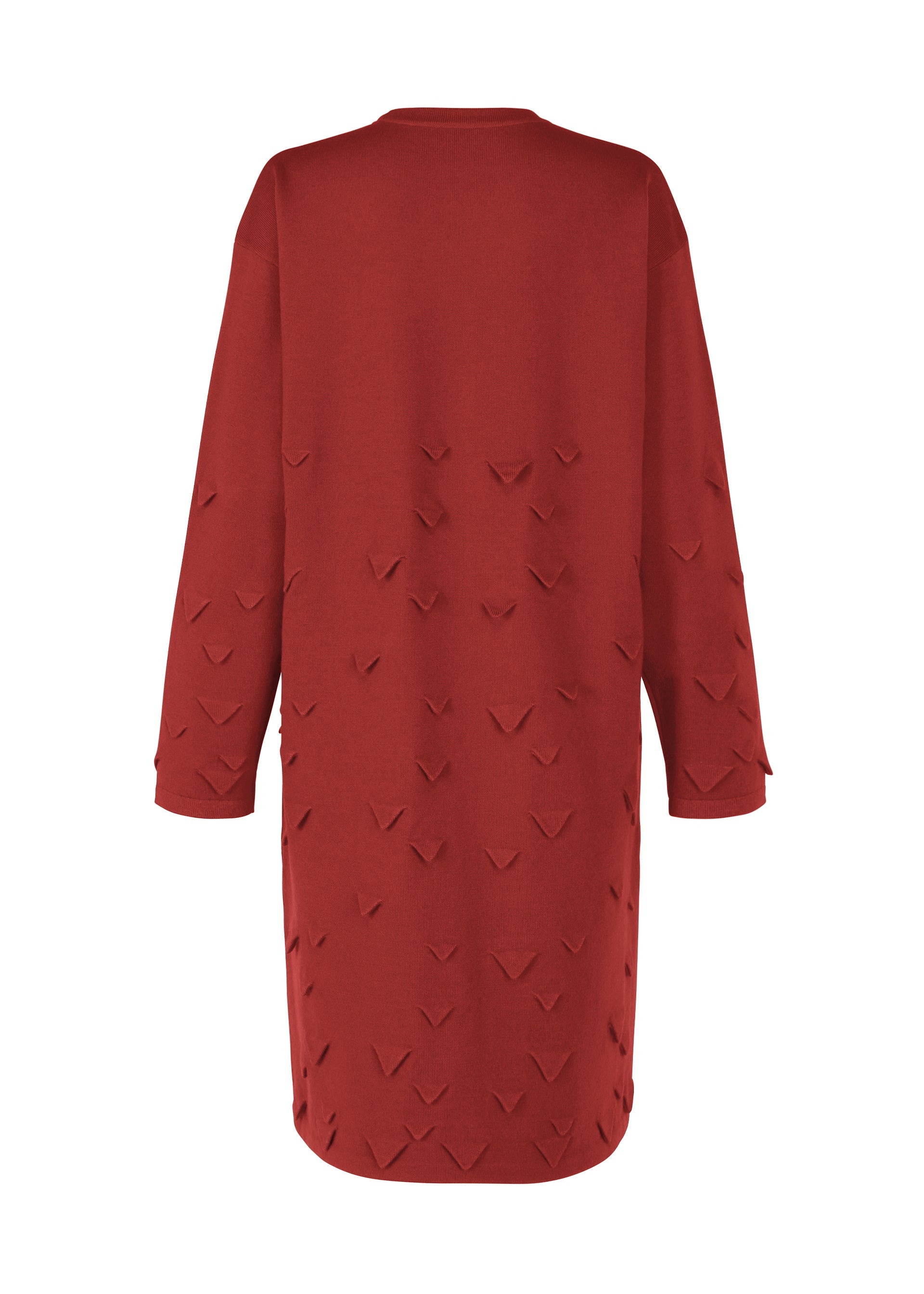Zoomed view The HaaT 3D△ KNIT is a red, long, loose-fitting wool-blend dress with long sleeves and small raised triangular patterns scattered across the back.