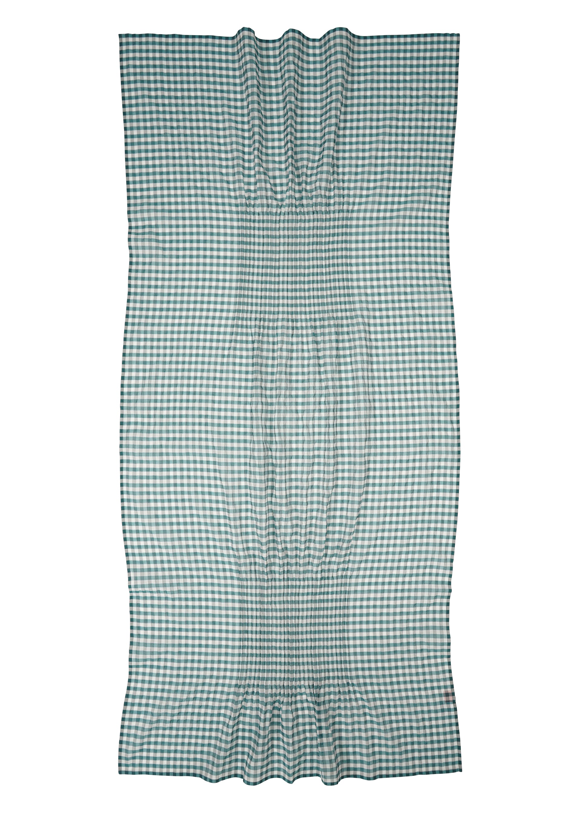 Zoomed view The HaaT 2 SIDE PINTUCKING stole features a rectangular cotton-silk blend with green and white checks and pintucked gathers at the center, creating a textured gingham pattern with a distinctive wrinkled effect.